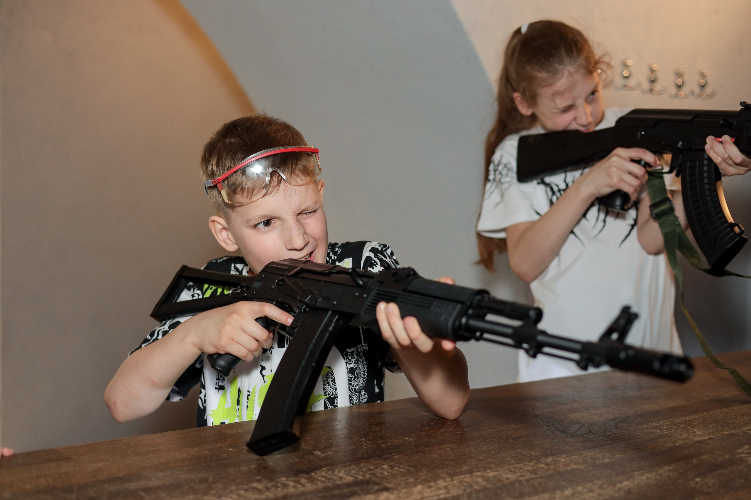 День рождение в стрелковом клубе. Фотограф Надршина Лилия