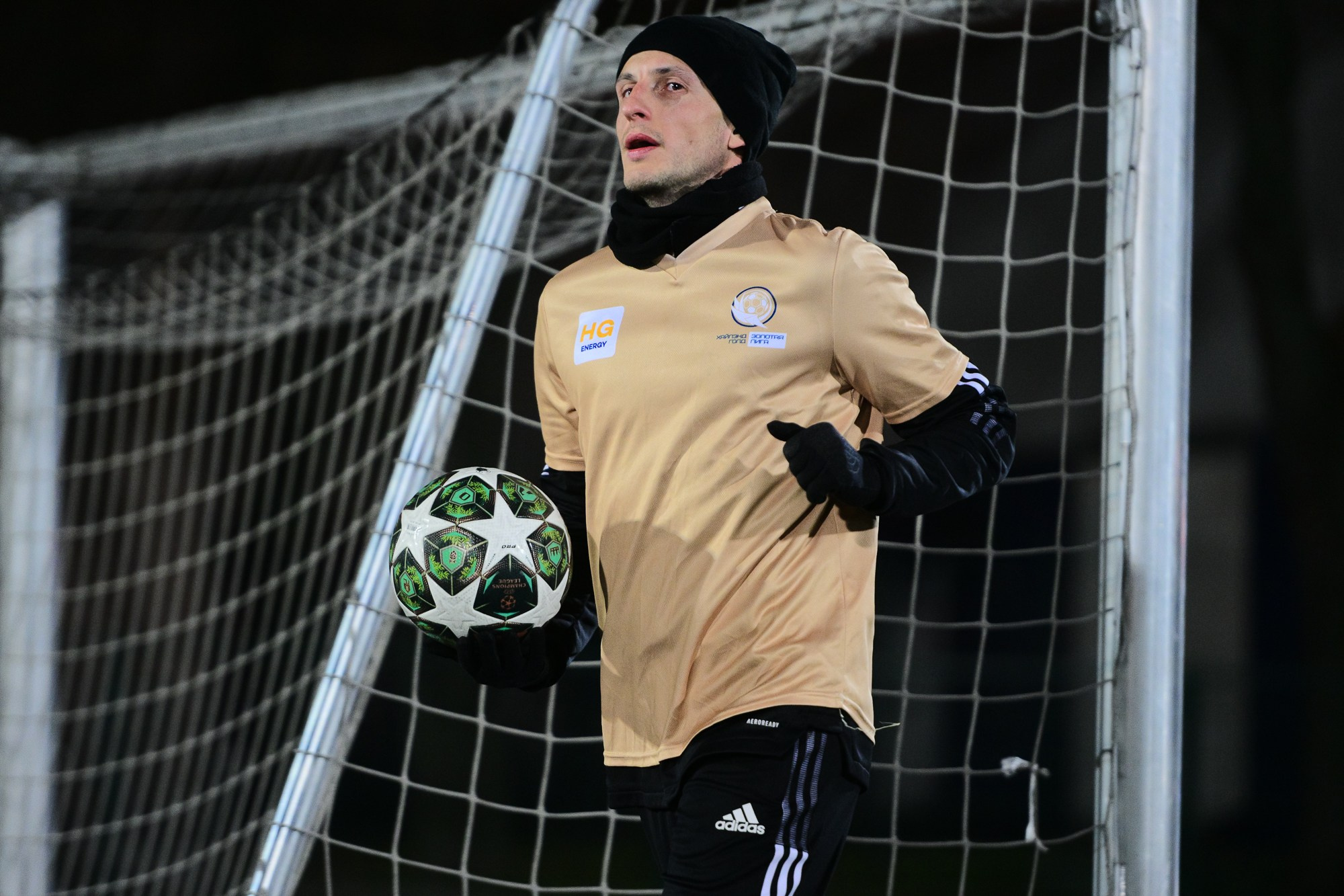 Ночной футбол: любители. Елена Дружинина. Спортивный и репортажный фотограф