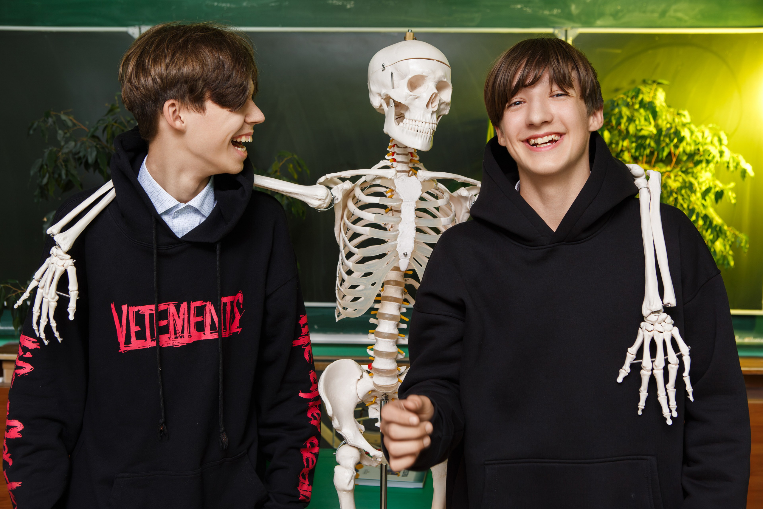 Групповая Фотосессия в Классе для Учеников 9 Классов | Твой Альбом Мценск. ТВОЙ АЛЬБОМ / ТВОИ ПРАВИЛА