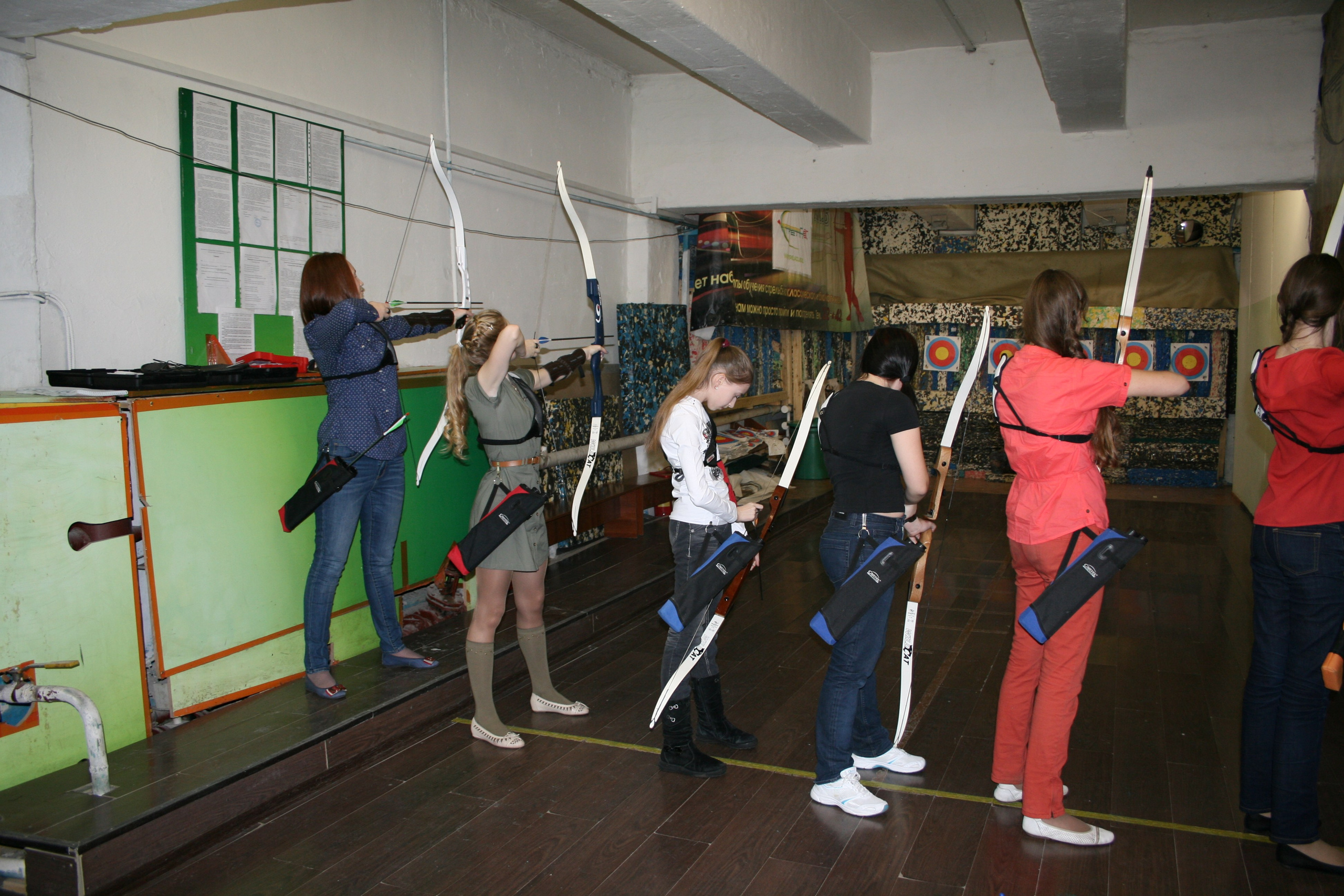Соня ДР Стрелковый клуб 14 лет 15.03.2014. Семейный, Свадебный фотограф СПБ Питер— Романова Екатерина