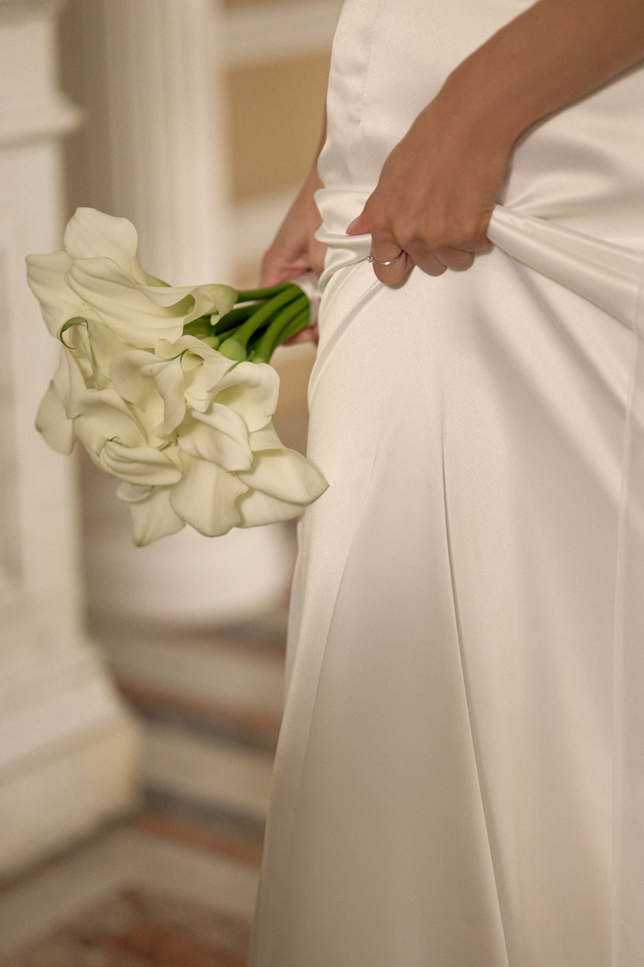 Свадебная фотосессия в Дворце Бракосочетания № 1. Сестры Карабаза. Фотографы и ретушеры в Москве и Санкт-Петербурге