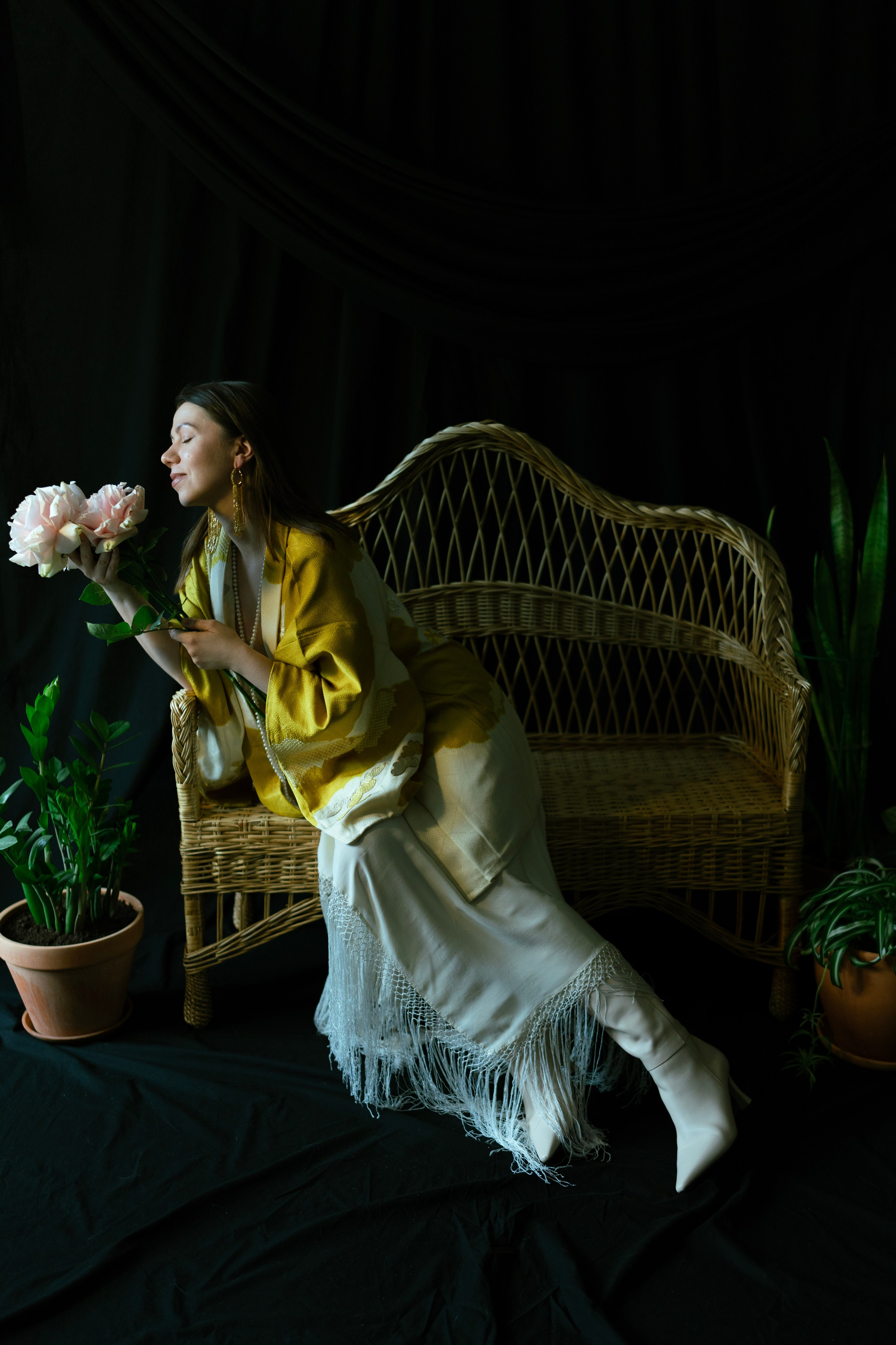 Персональная фотосессия в тёмном ключе. 