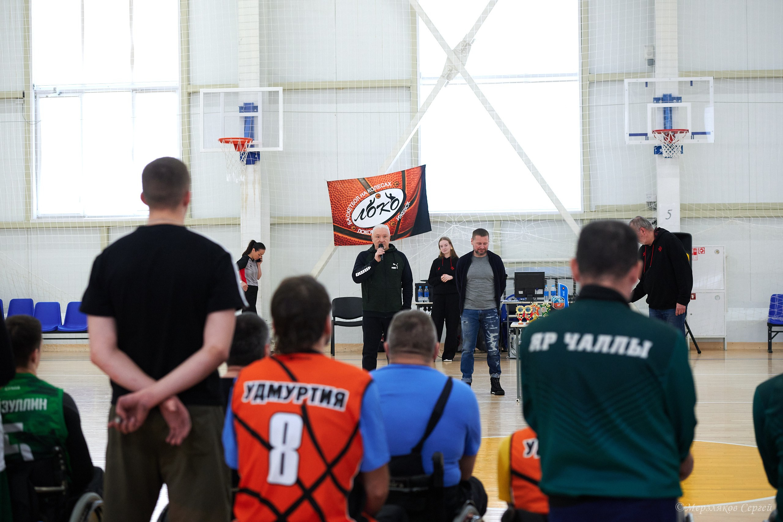X традиционный Рождественский турнир по баскетболу на колясках. Ижевск. Спортивный репортажный фотограф в Ижевске Сергей Мерзляков