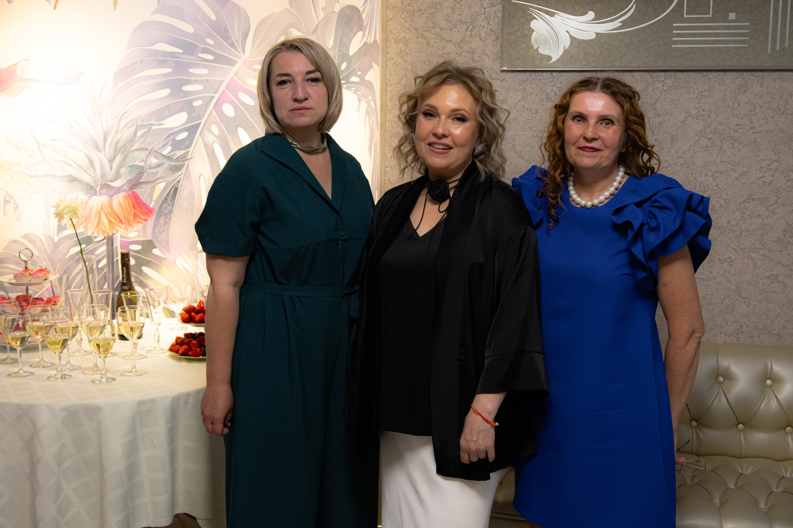 OKSANA BIRTHDAY. Photokarish