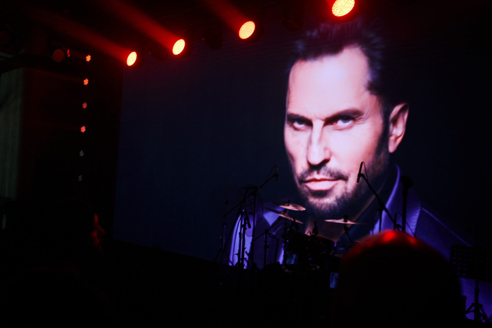 Фотограф на корпоративе «Медиа1» — репортажная съёмка делового праздника. Репортажный фотограф в Москве — Дмитрий Тарасов | Съёмка мероприятий, концертов, корпоративов