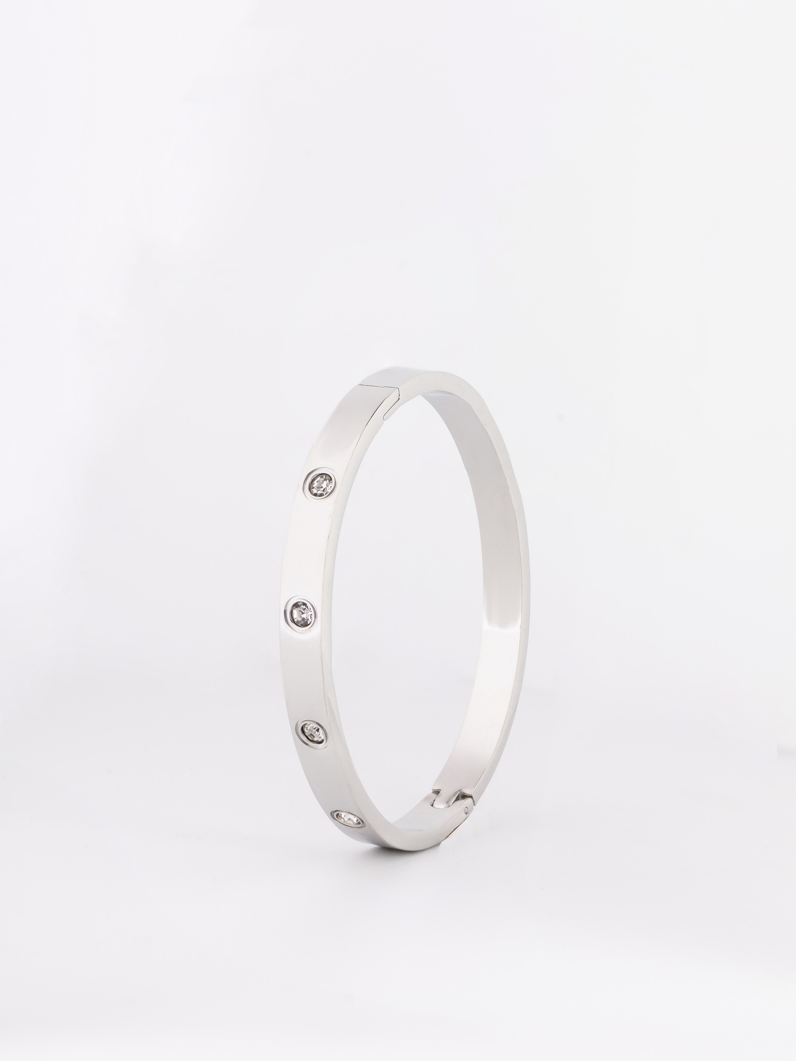 Ювелирка и бижутерия. Предметный фотограф в Санкт-Петербурге Елена Хлебосолова