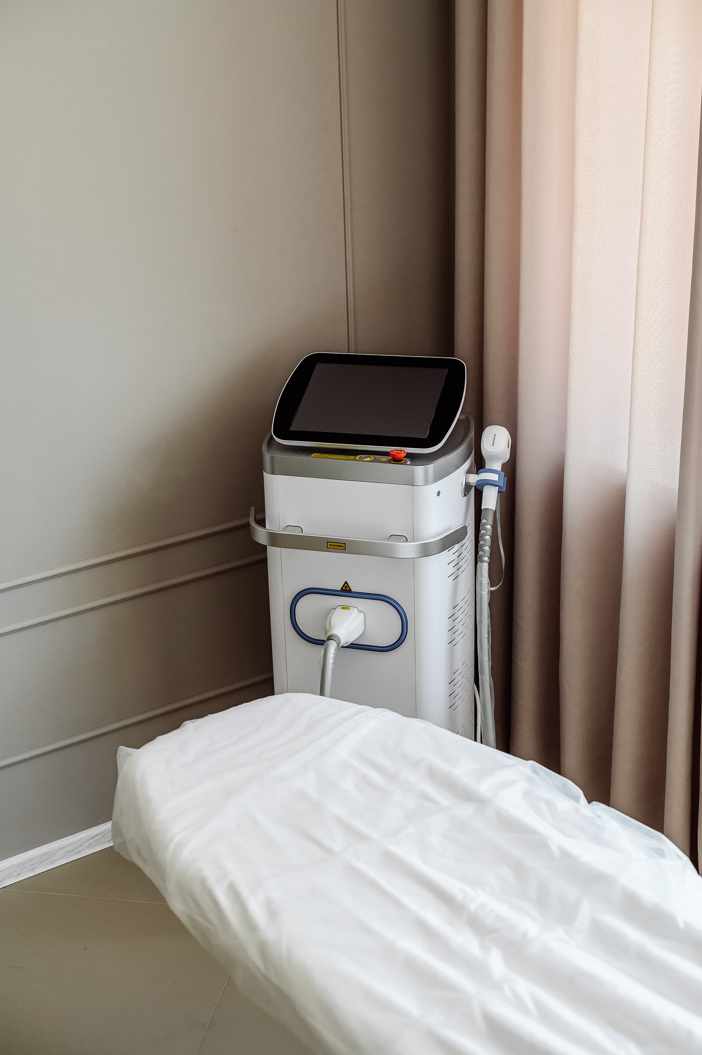 Студия лазерной эпиляции «БЕЗ САХАРА». Свадебный, семейный и репортажный фотограф. Брянск. Эльвира Голенкова