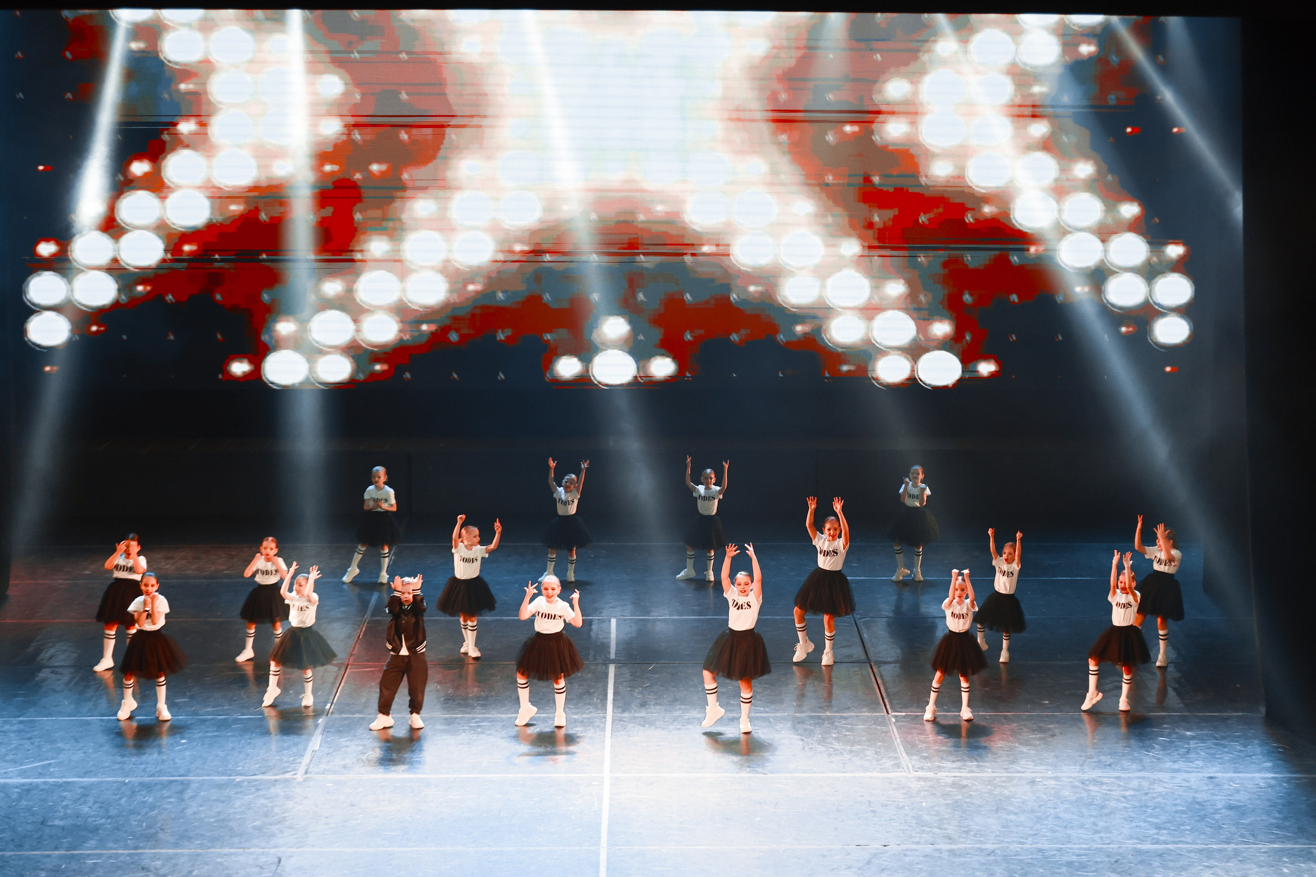 TODES Новогодняя перезагрузка 2024. MIG — студия спортивной фотографии Михаила Голянского