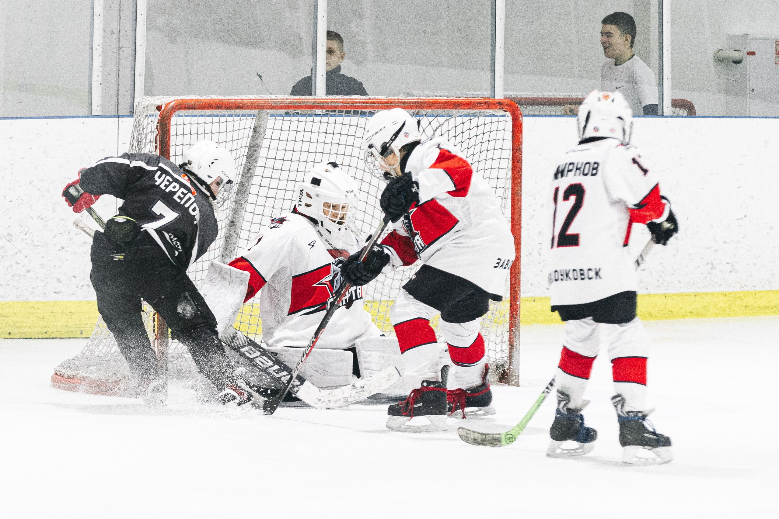 Первенство Тюмени по хоккею. MIG — студия спортивной фотографии Михаила Голянского