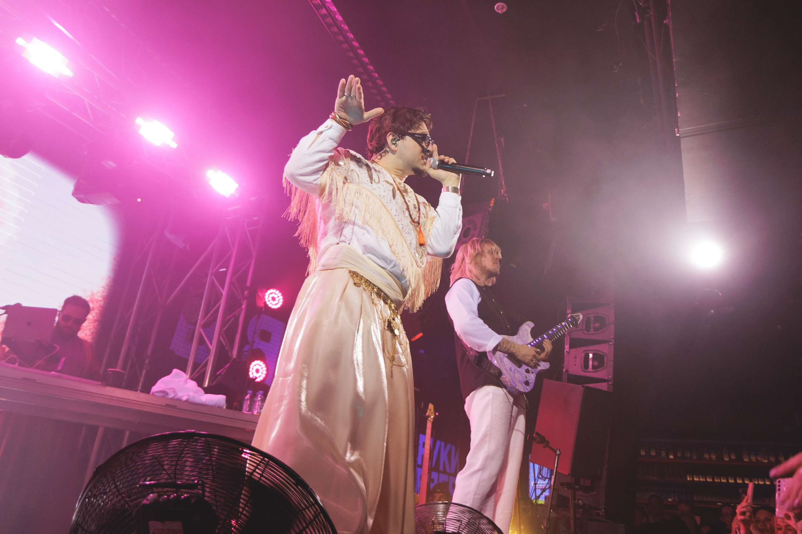 SQWOZ BAB. Ярославль. 2026. Фотограф Ярославль | Репортаж | Александр Мелюшин