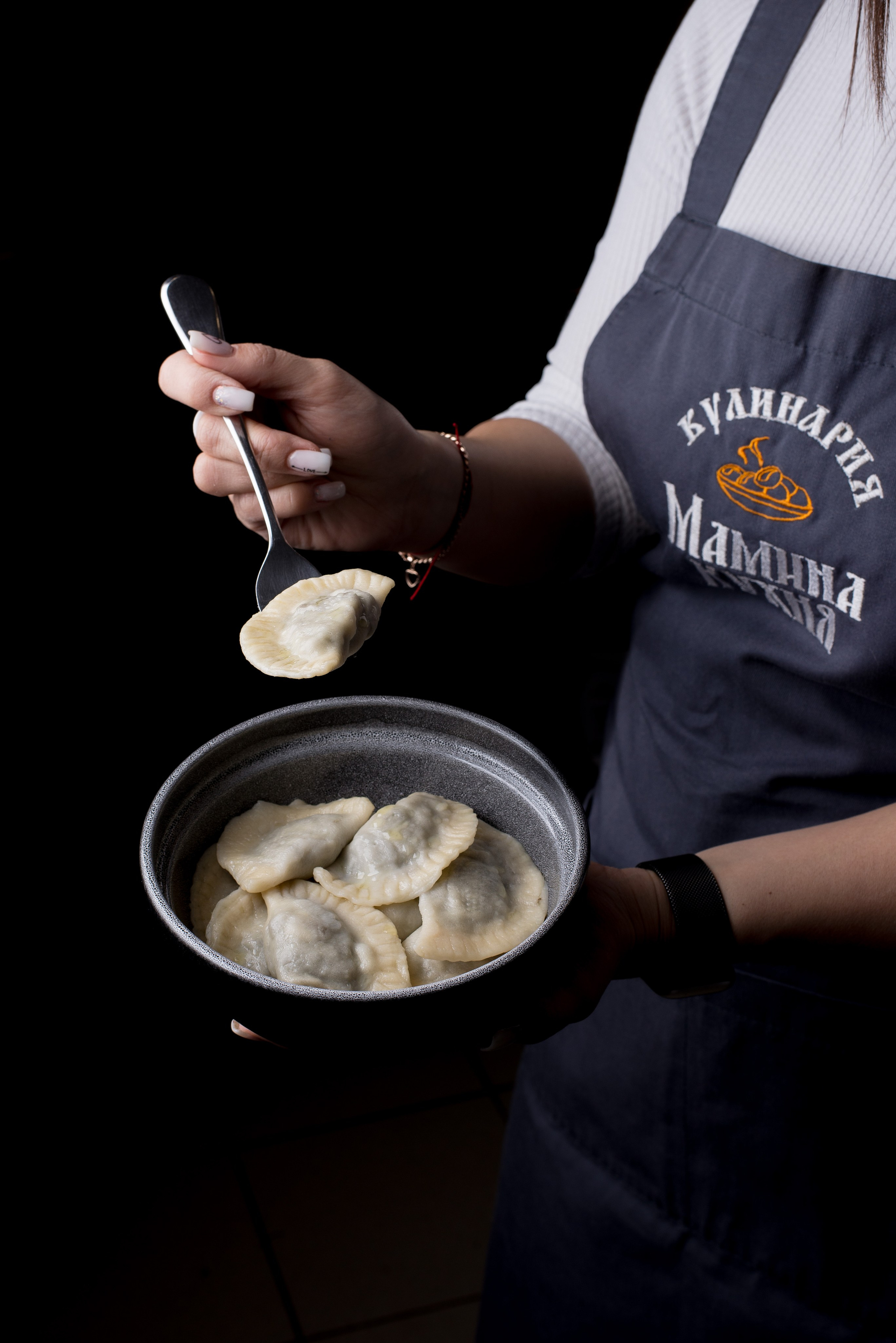 Вареничная на Хлебозаводском 22 Мамина кухня. Кирилл Бутлович фуд фотограф, Киров