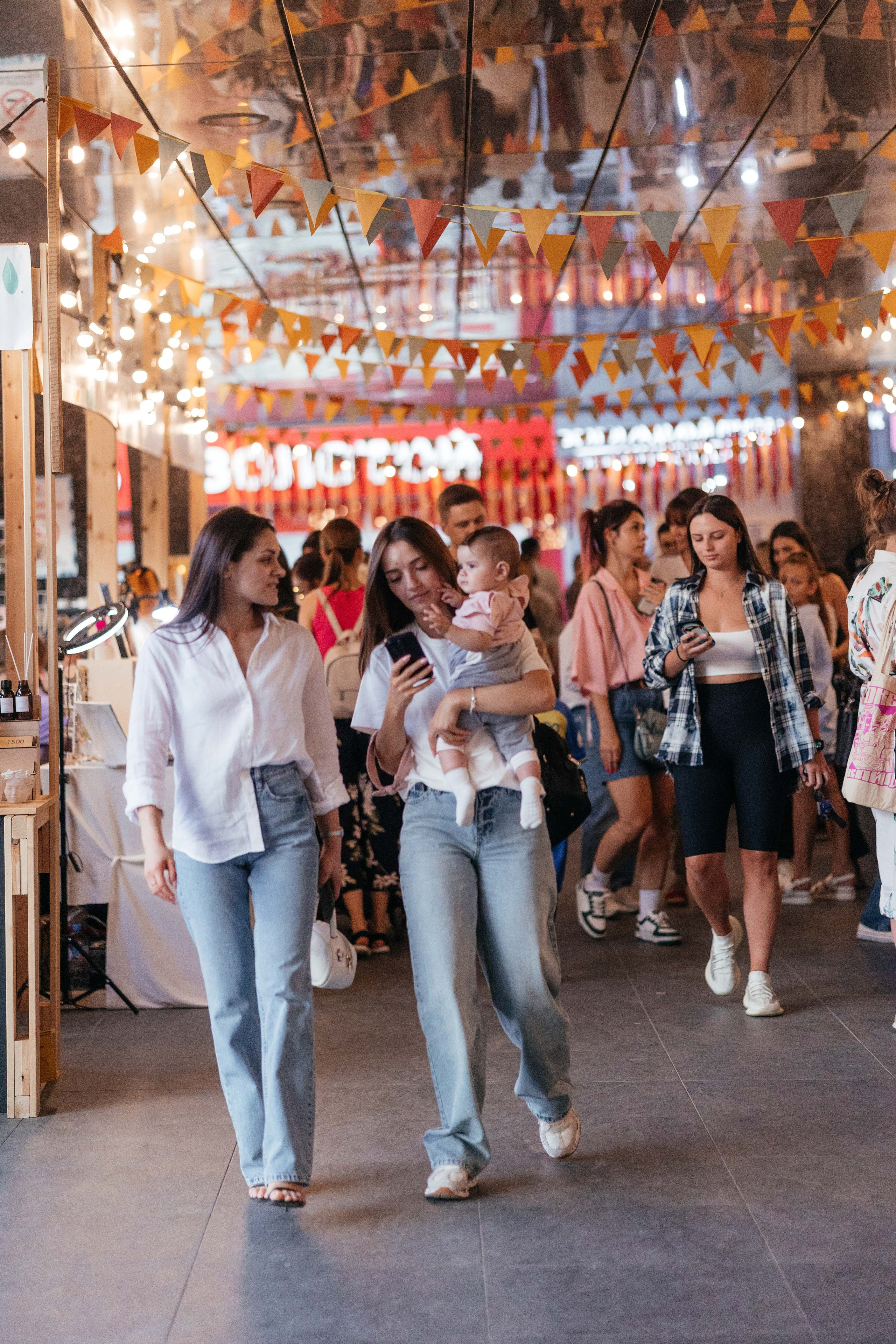 Ярмарка Омаркет. Фотограф Крохин Олег