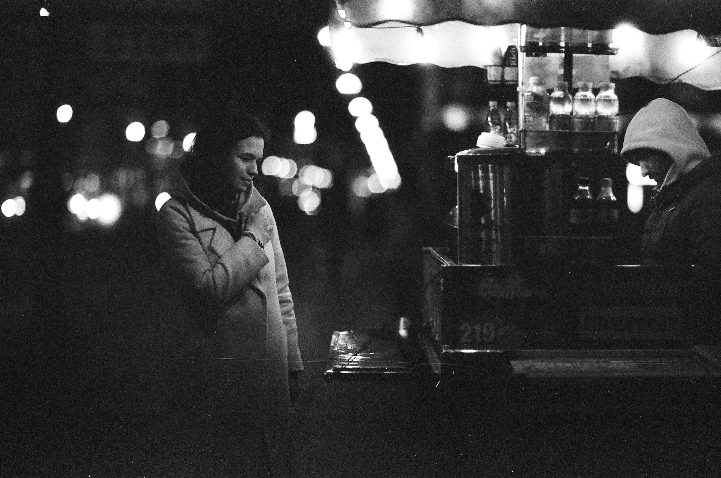 Fomapan 400 Canon 30 + Canon EF 85mm f/1.2L II USM