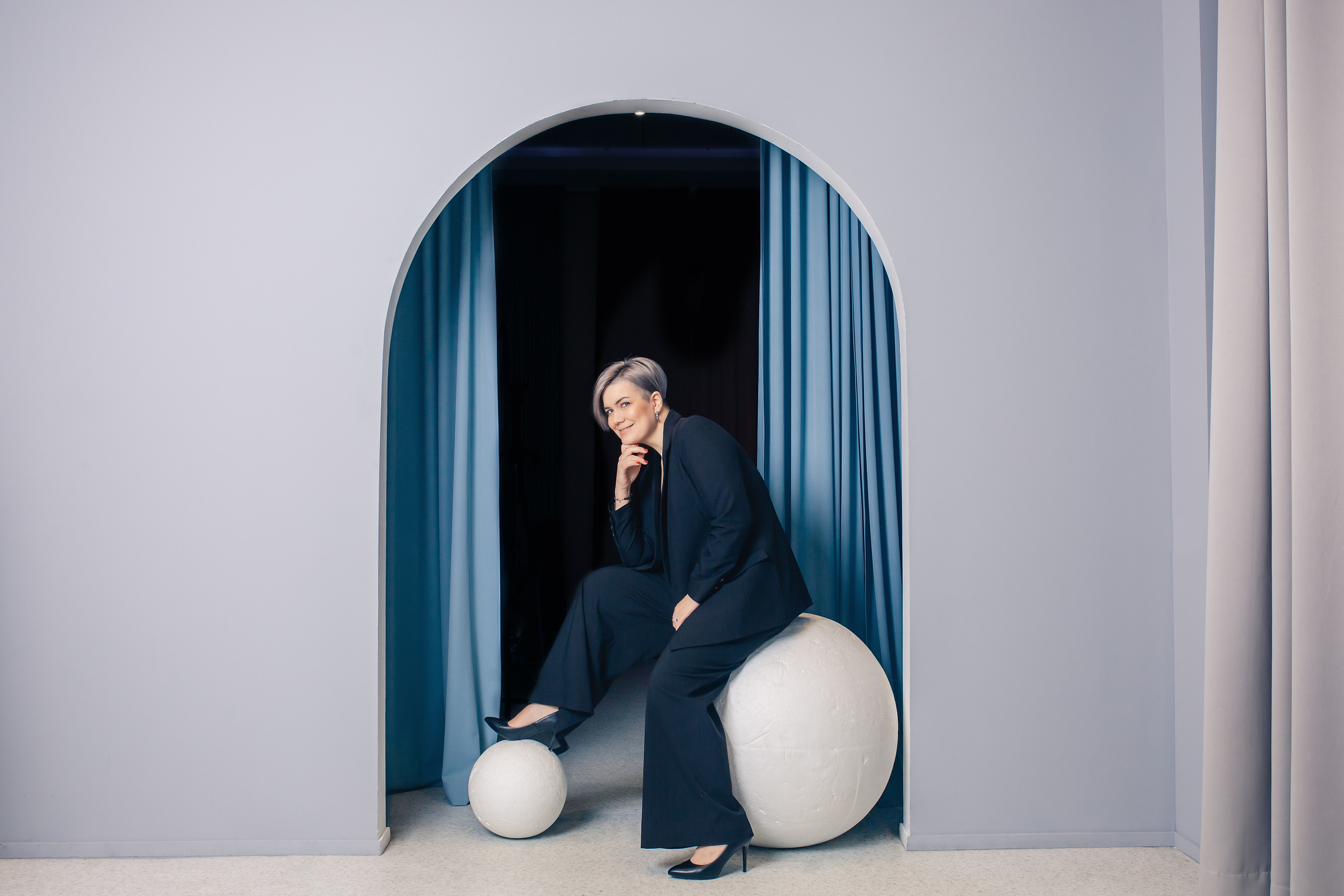 Контент для трансформационного коуча и стилиста Лины Грин. Фотограф в Москве Наталья Спиридонова