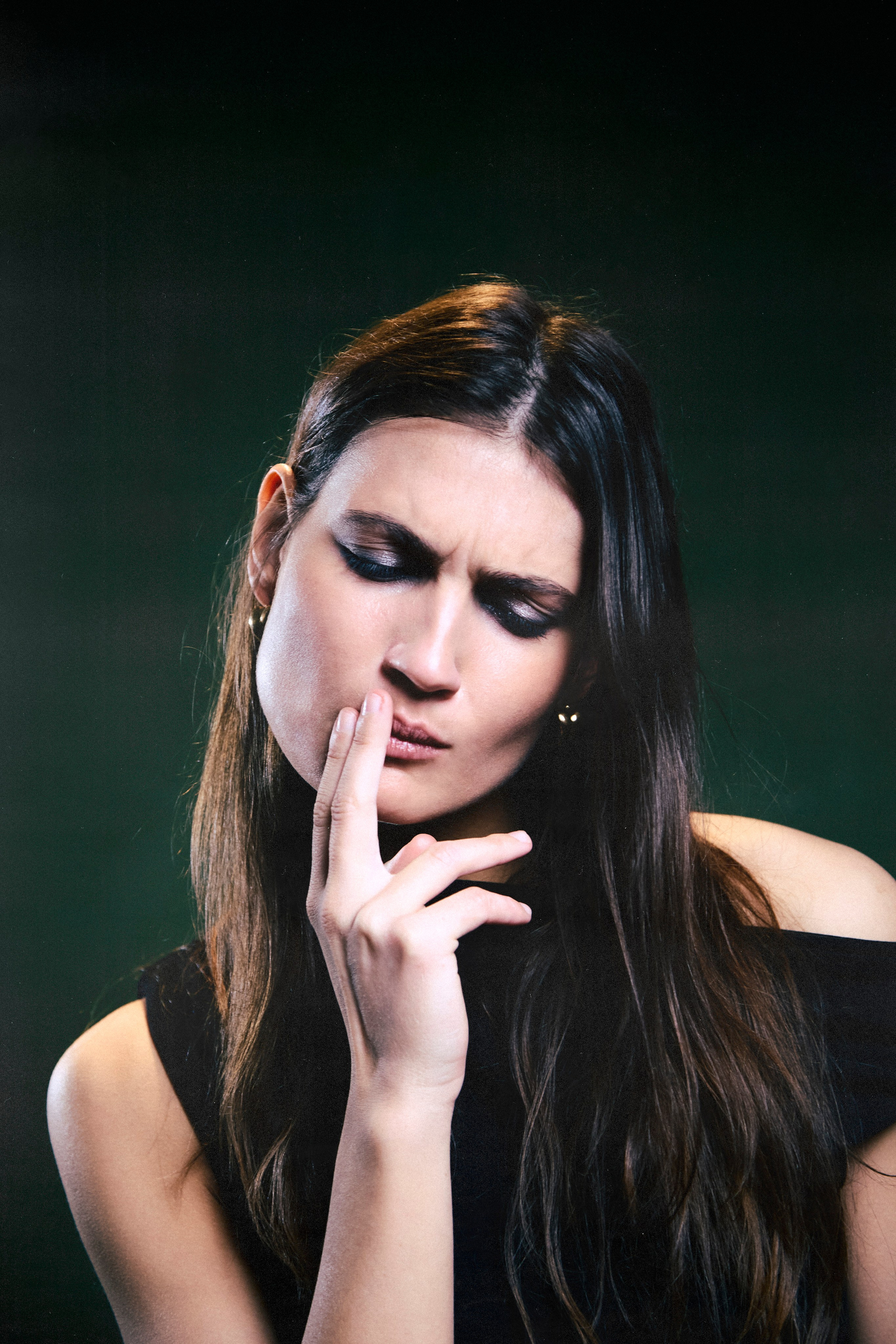 Archives. Arina Kharakhashian