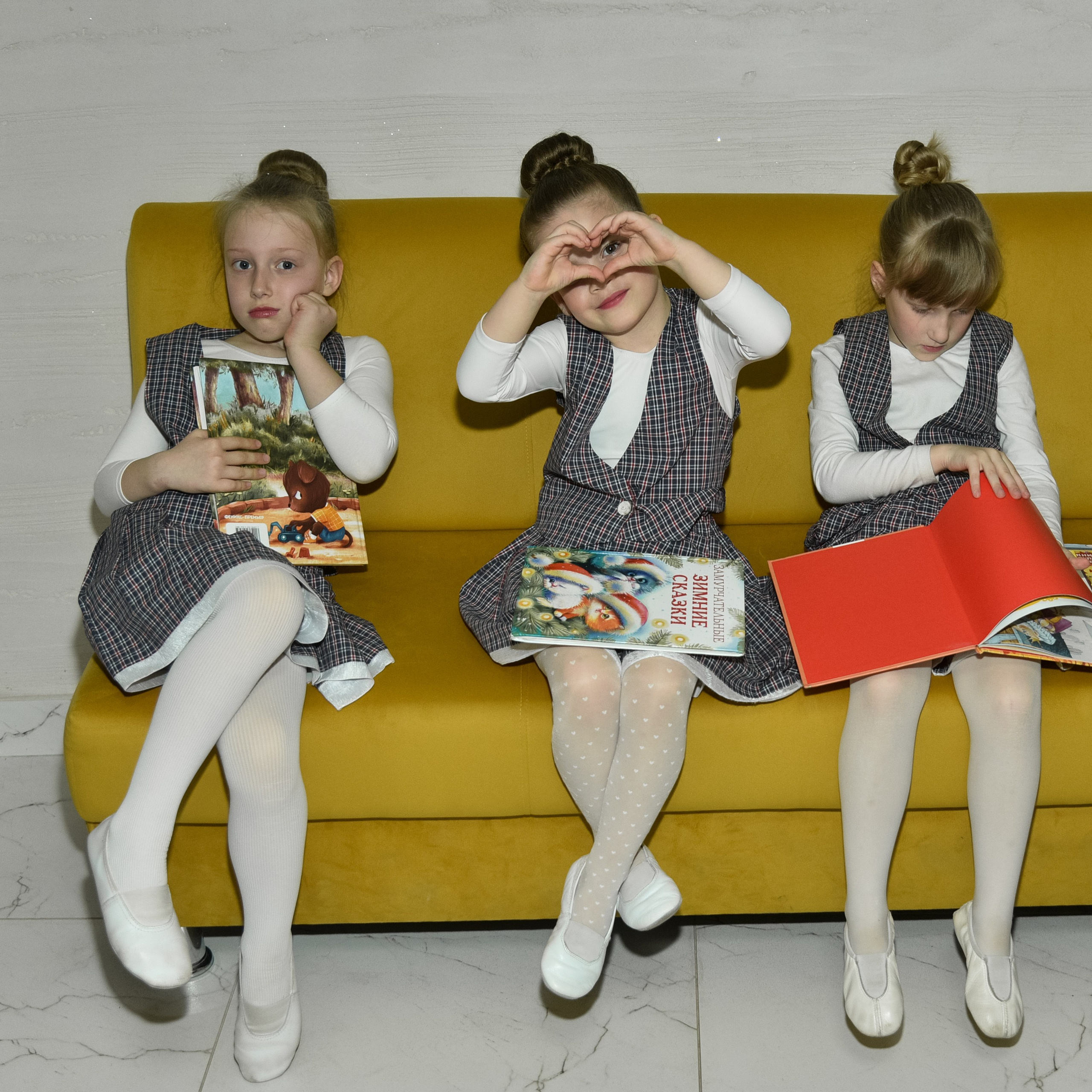 Выпускной 2025, детский центр «Самовар». Фотограф Олег Юршевич Солигорск Минск