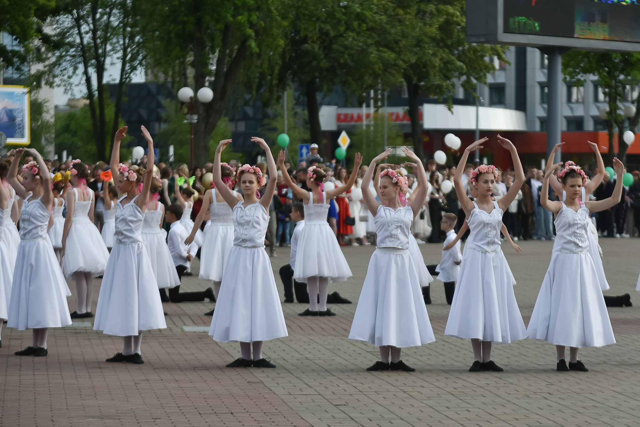 Выпускной 11 кл (до банкета). Фотограф Олег Юршевич Солигорск Минск