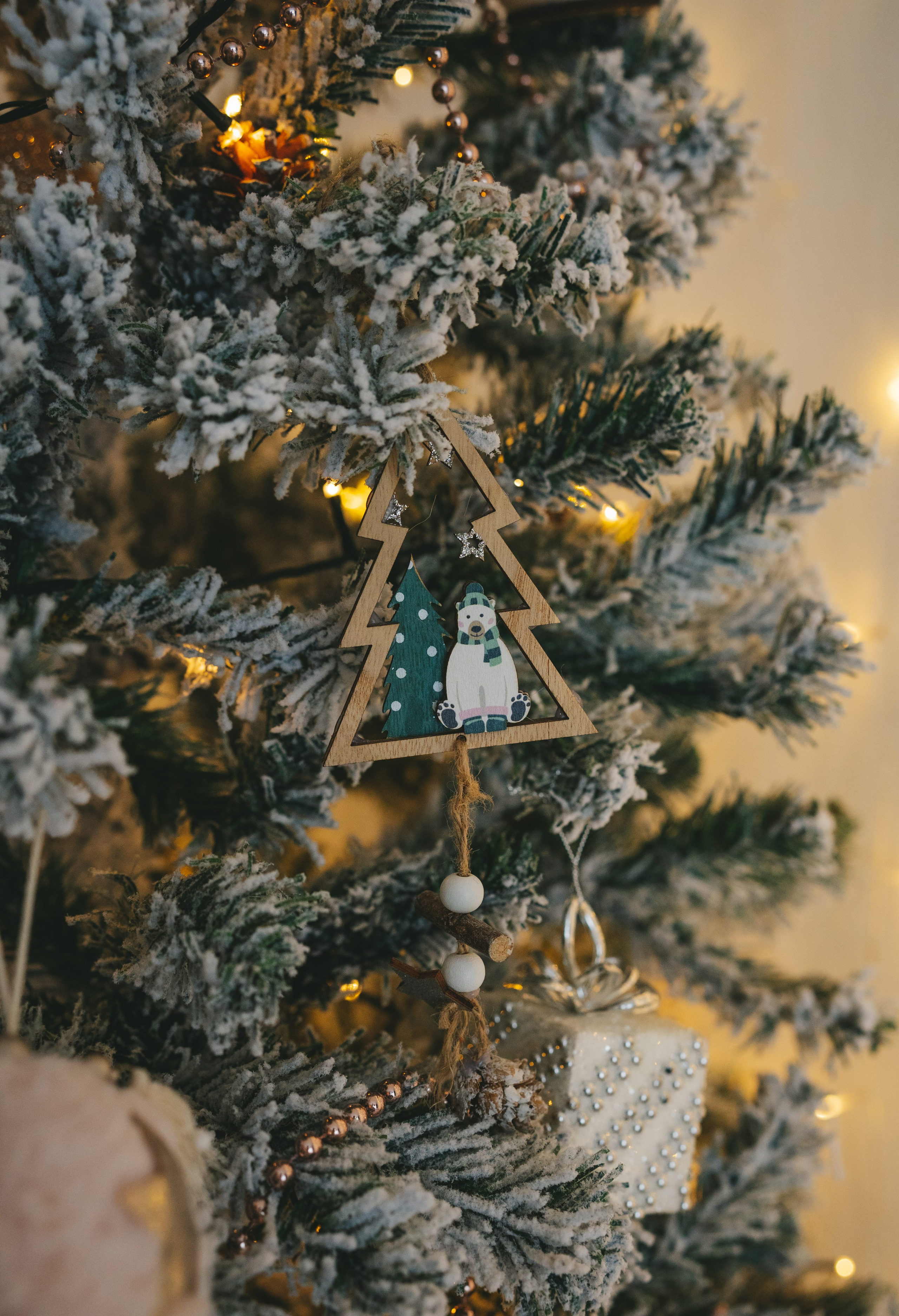 Семейная новогодняя съемка в студии. Фотограф Екатерина Канчалаба