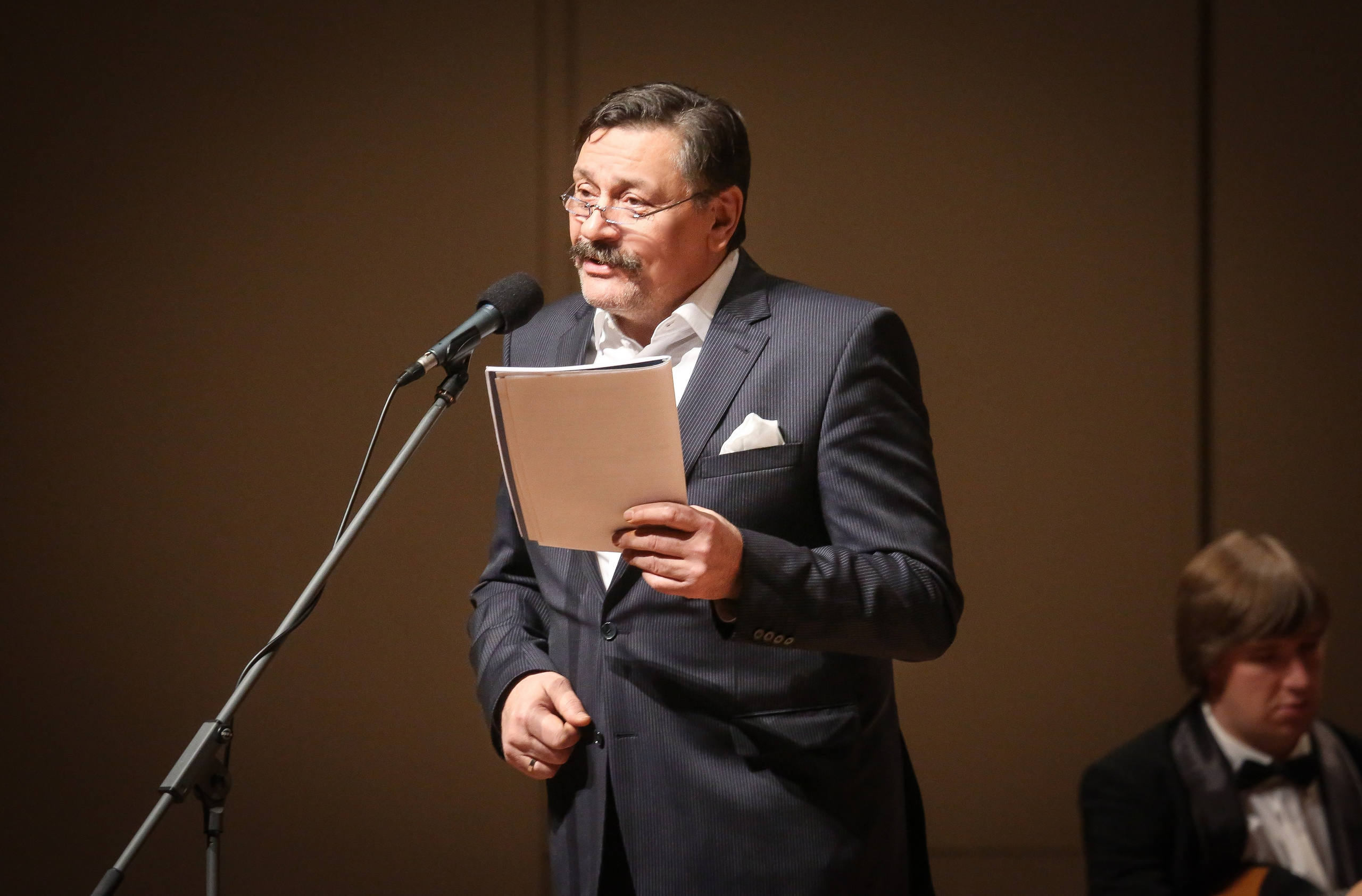 Концерт «Король репортеров» с Дмитрием Назаровым. Дарья Письменюк / Darya Leitstern — фотограф, музыкант, журналист, путешественник