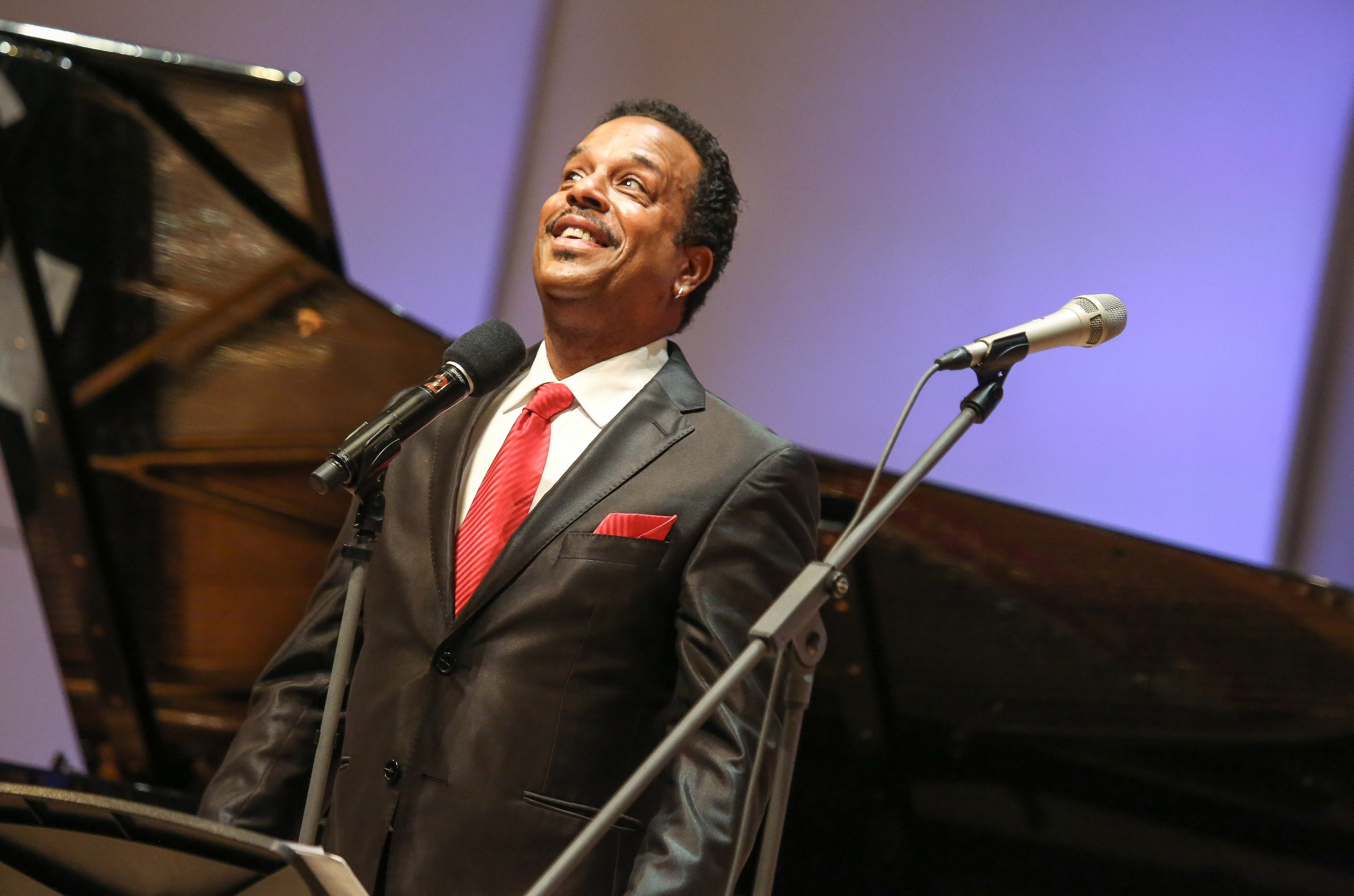 Christmas in Blue. Дарья Письменюк / Darya Leitstern — фотограф, музыкант, журналист, путешественник