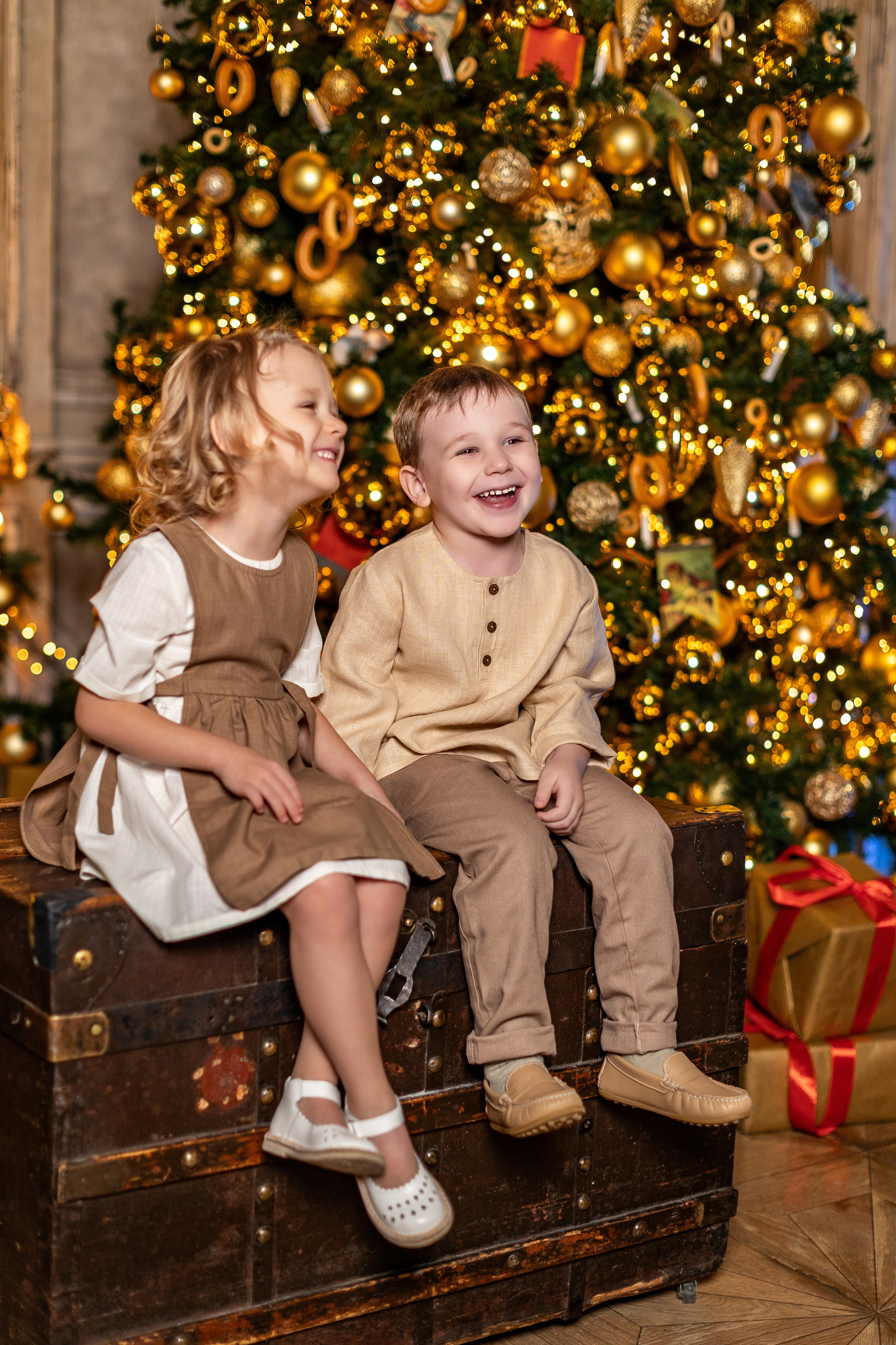 Принц Ярослав и принцесса Анечка. Фото и видео Москва, Московский. Свадебный фотограф, видеограф, фотосессии, видеосъемка