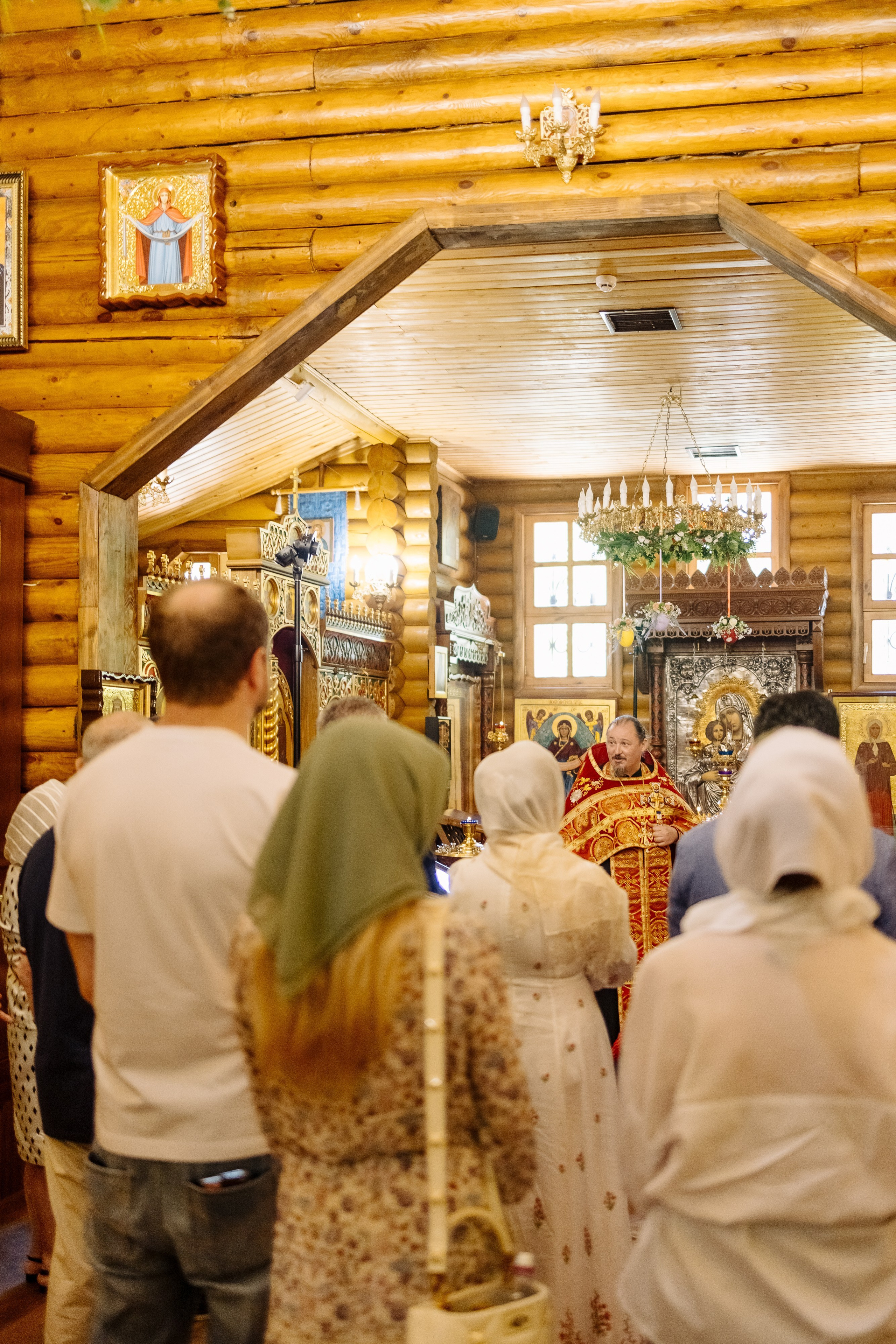 Церковь иконы Божией Матери. Семейный фотограф на крещение и венчание