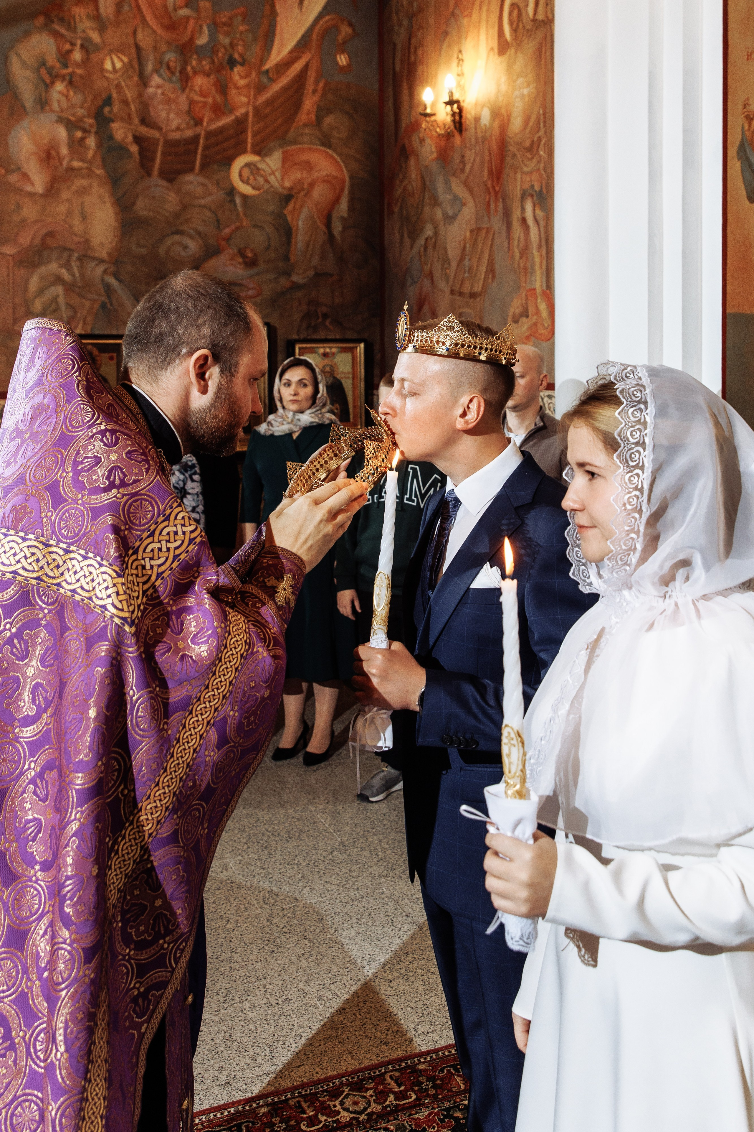 Венчание. Семейный фотограф на крещение и венчание