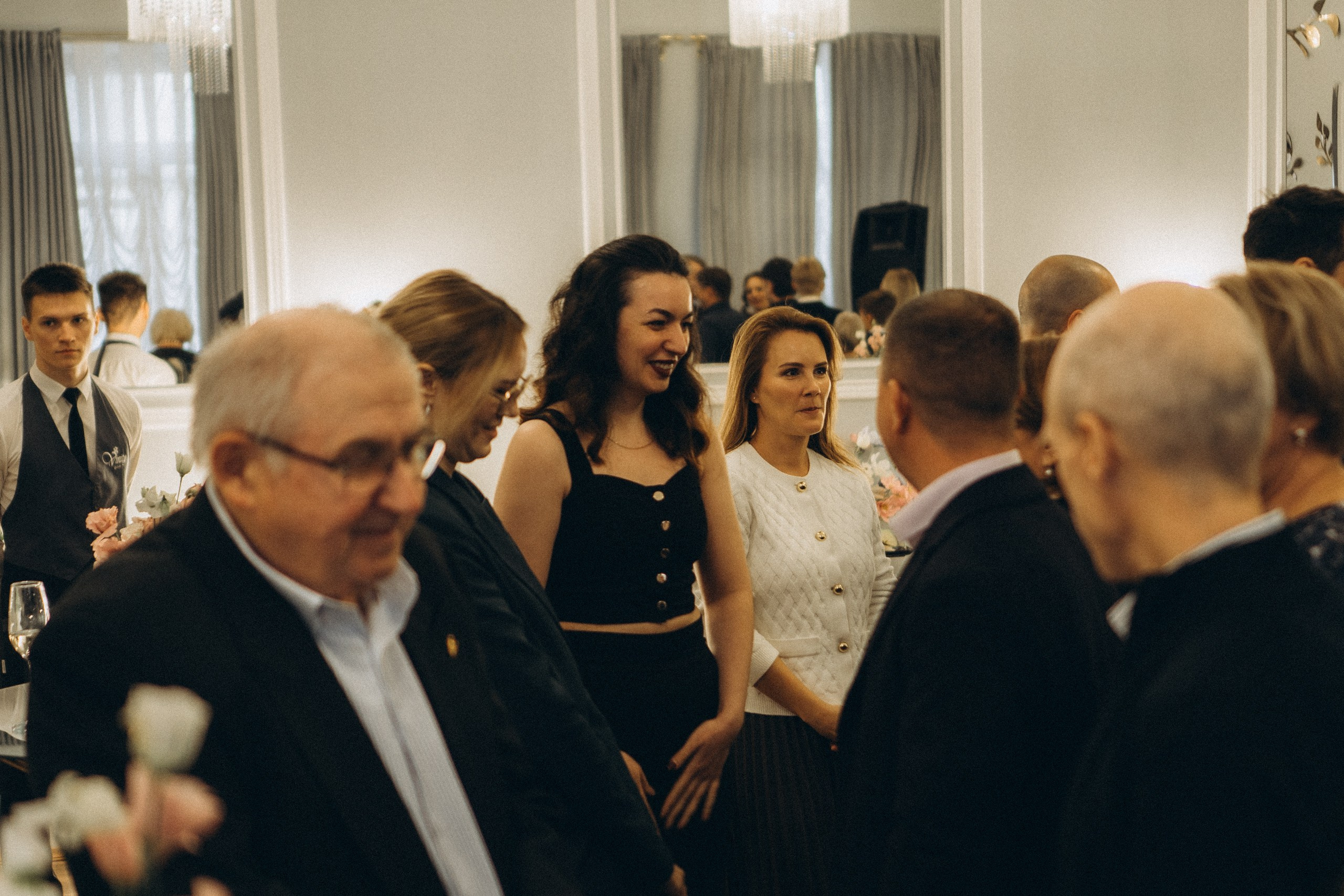 СЬЕМКА РЕПОРТАЖ В ЗАГСЕ (2 ДВОРЕЦ). Профессиональный фотограф, Санкт-Петербург — Виктория Богомолова