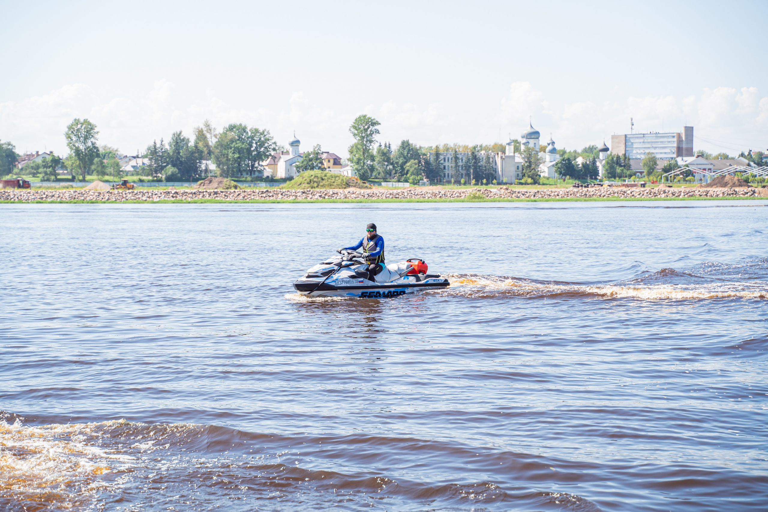 Гидровыезд -Великий Новгород. Свадебный, семейный, портретный, репортажный фотограф в Санкт-Петербурге