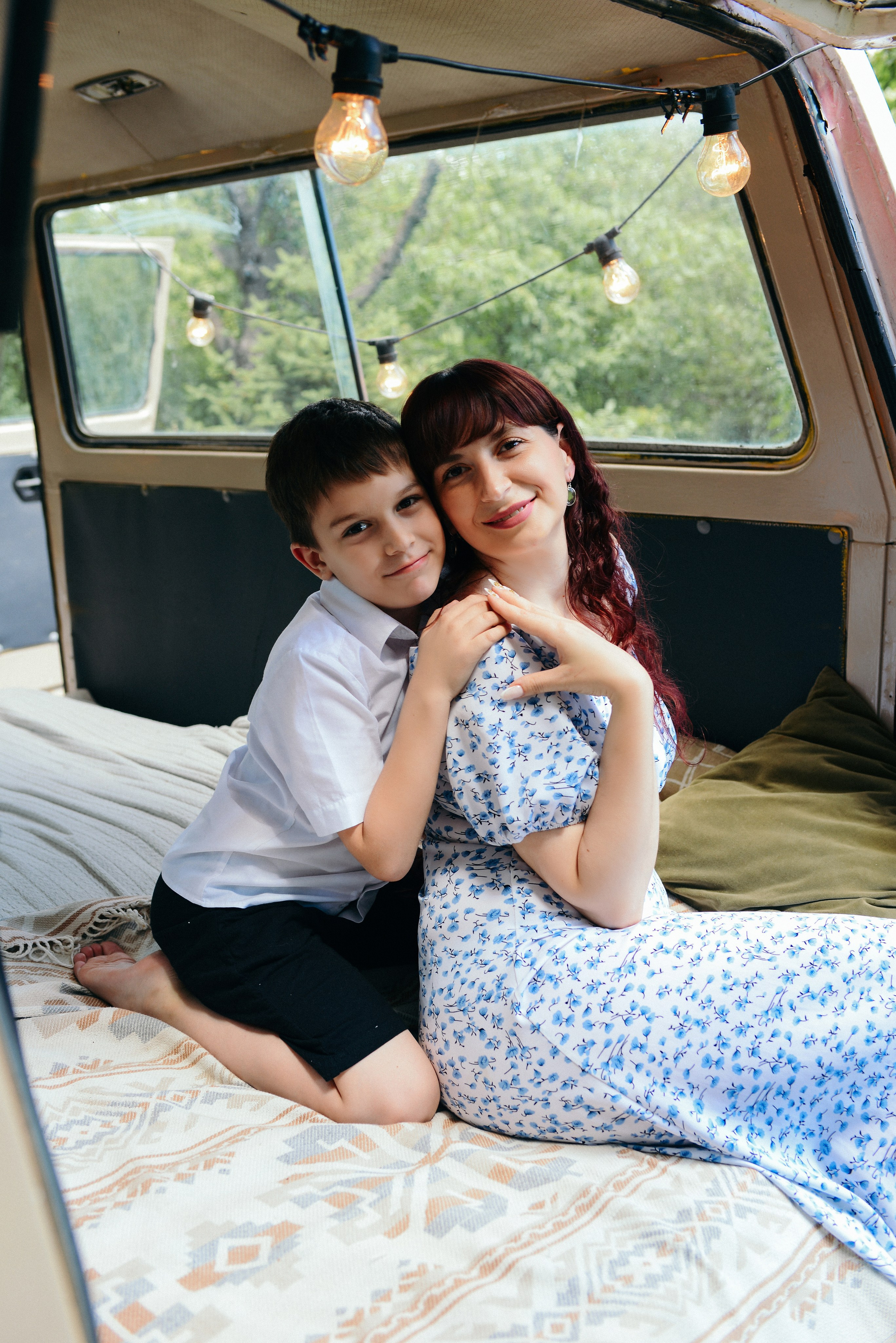 Вера, ромашки и Рома). Фотограф Ярута Оксана / Ростов-на-Дону