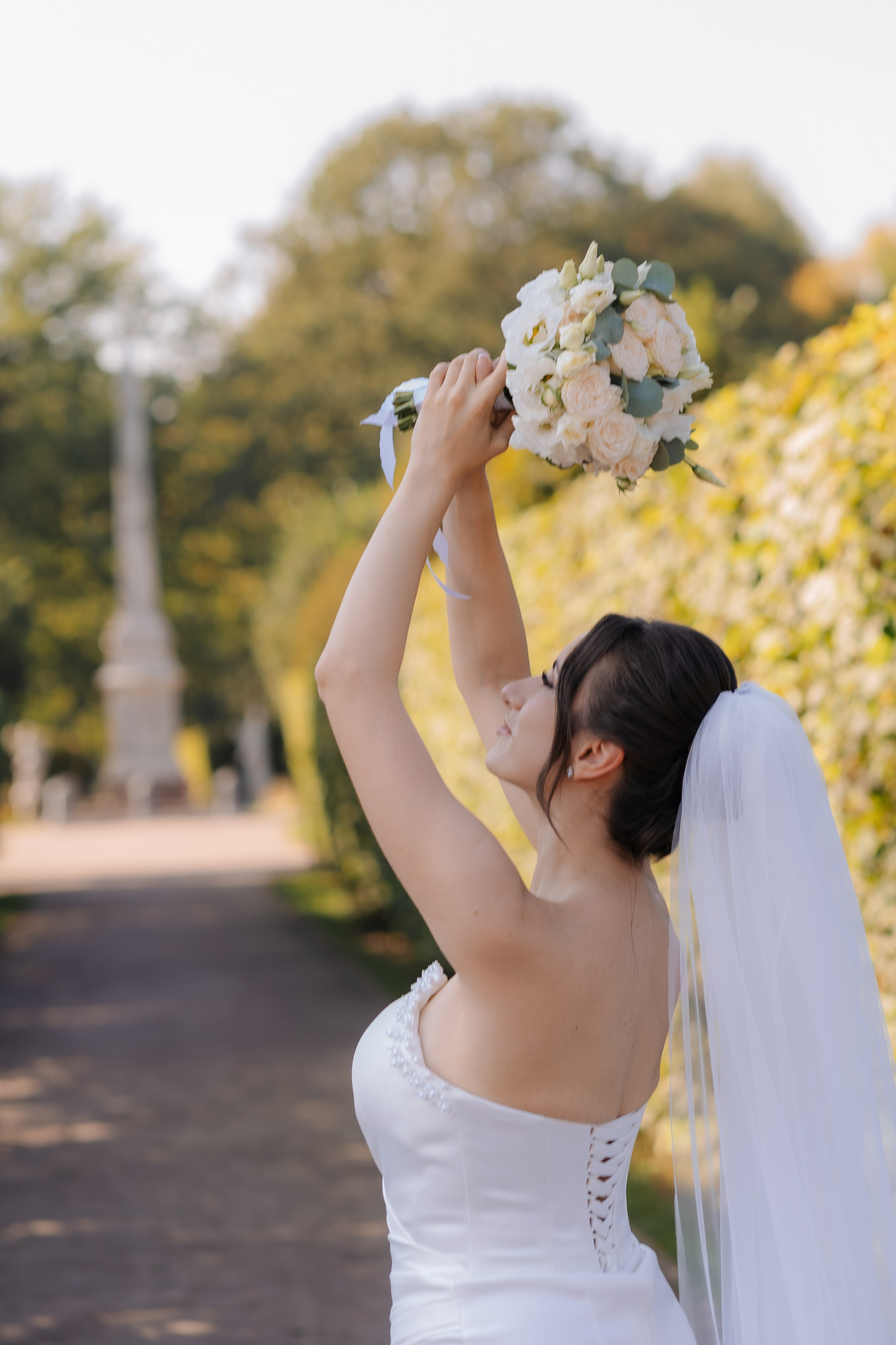 Свадебная фотосессия в Москве, парк Кусково. Свадебный фотограф в Москве Анна Полушина