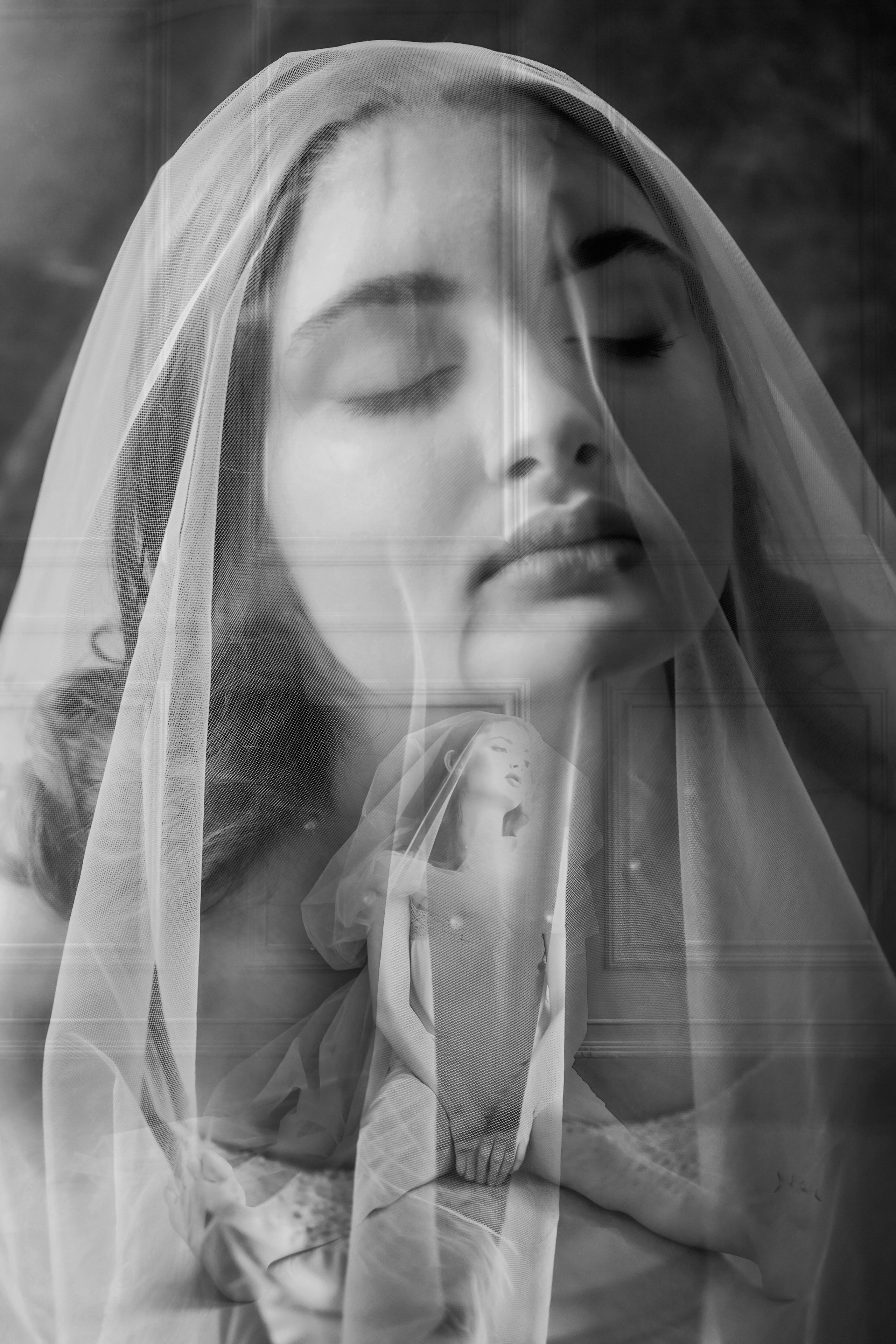 Женский портрет ЧБ. Фотограф в Сочи Марина Барс