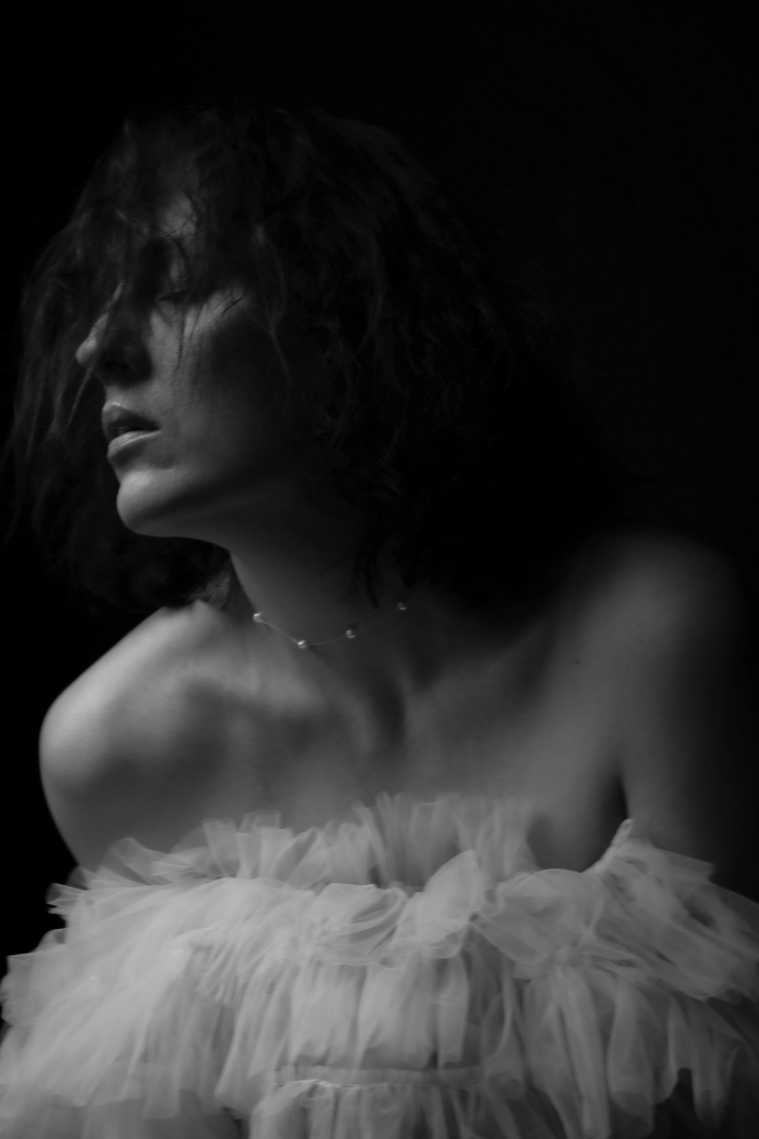 Женский портрет ЧБ. Фотограф в Сочи Марина Барс