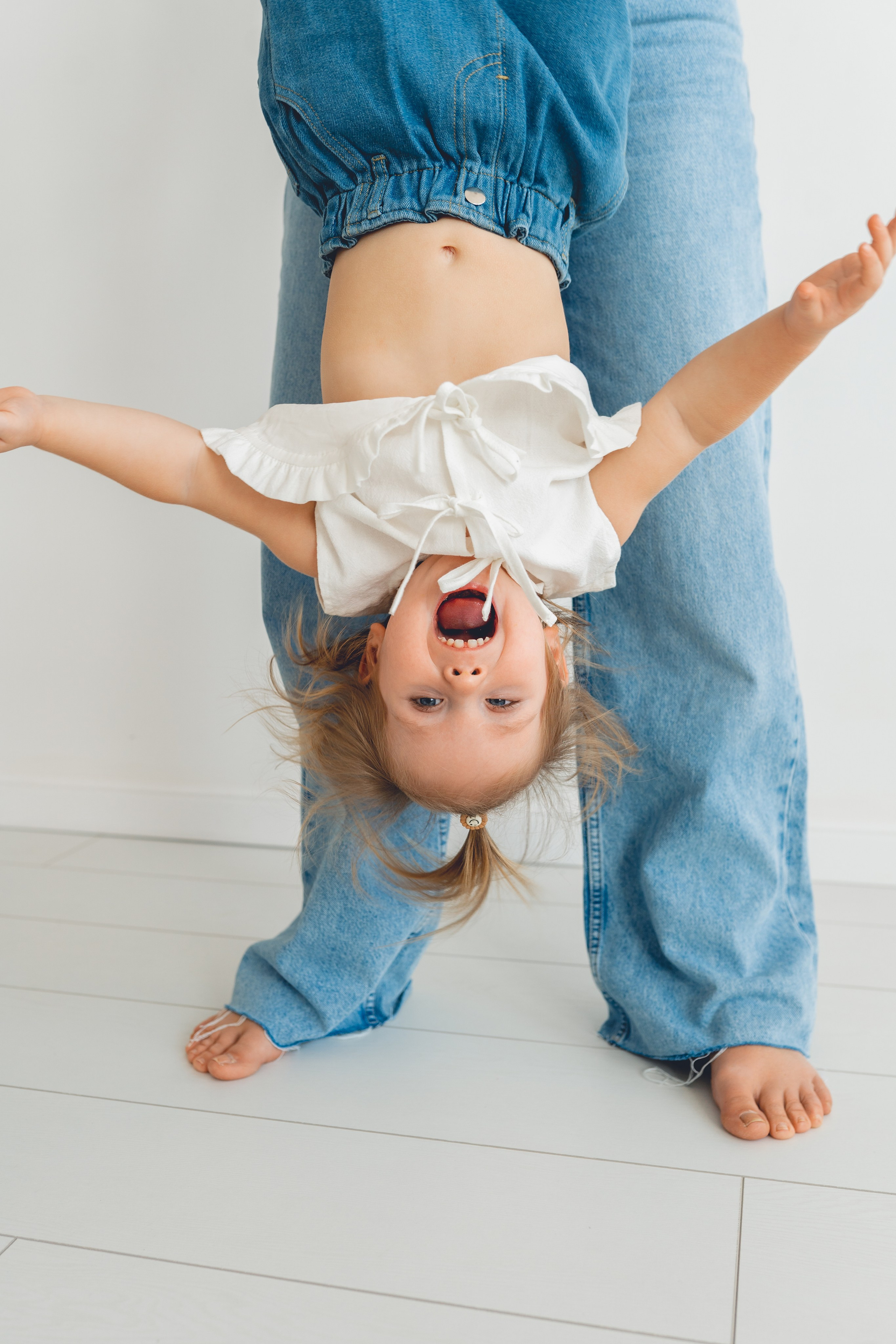 Юля. Главная