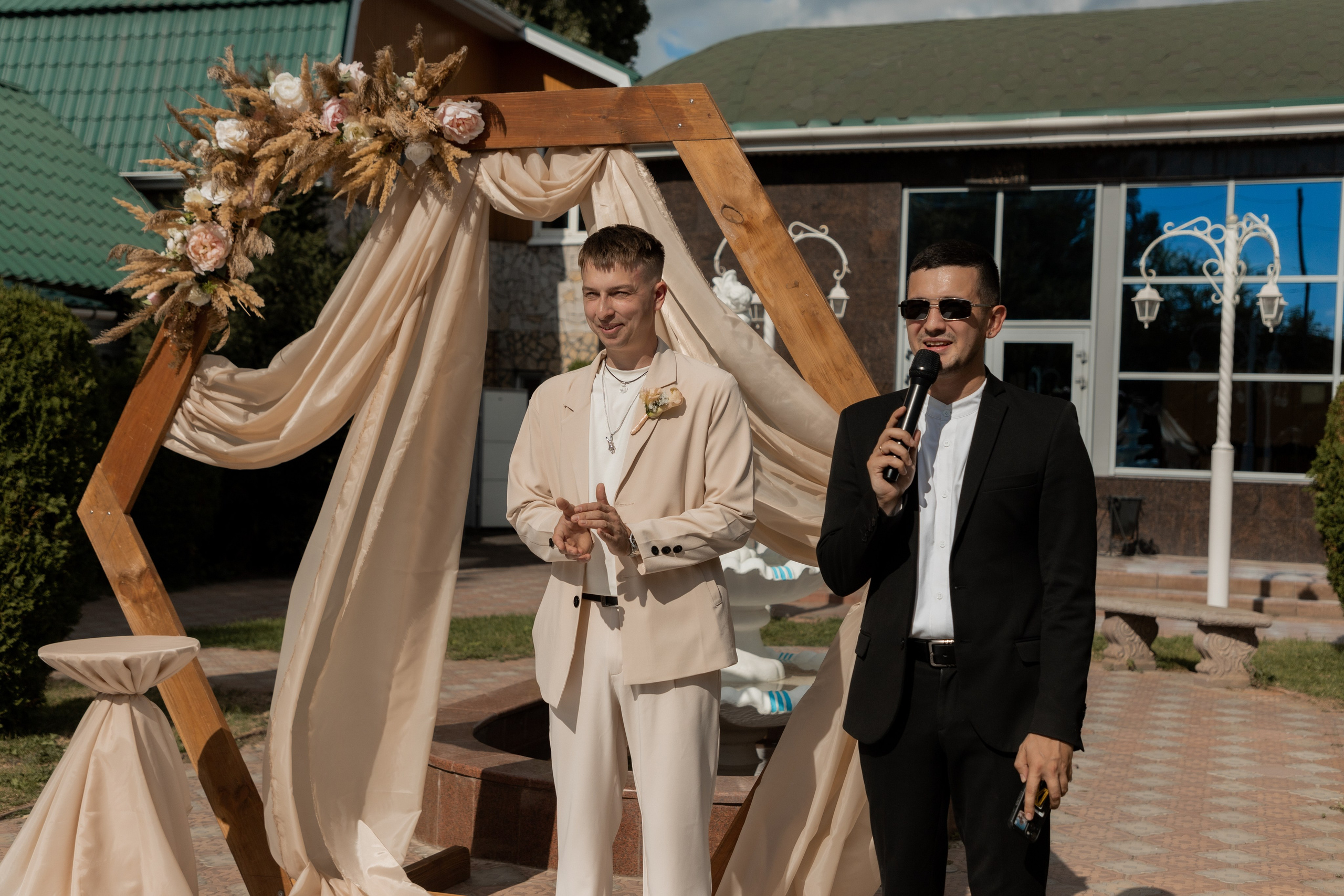 Роман и Александра (банкет). Свадебный фотограф Ангелина Сунгатулина | Саратов | Балаково | Вольск