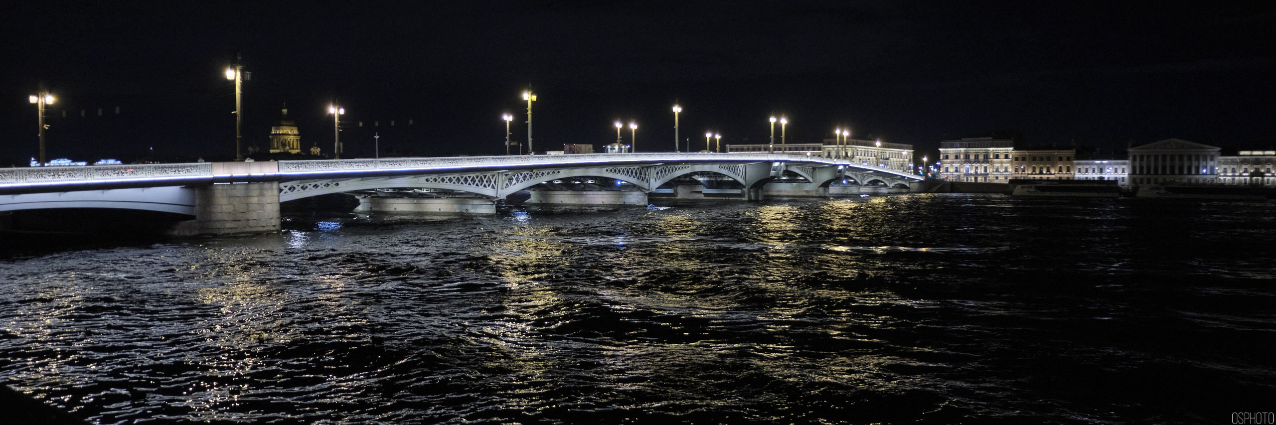 Санкт-Петербург. Фотографъ Сергѣевъ. Поймать мгновеніе