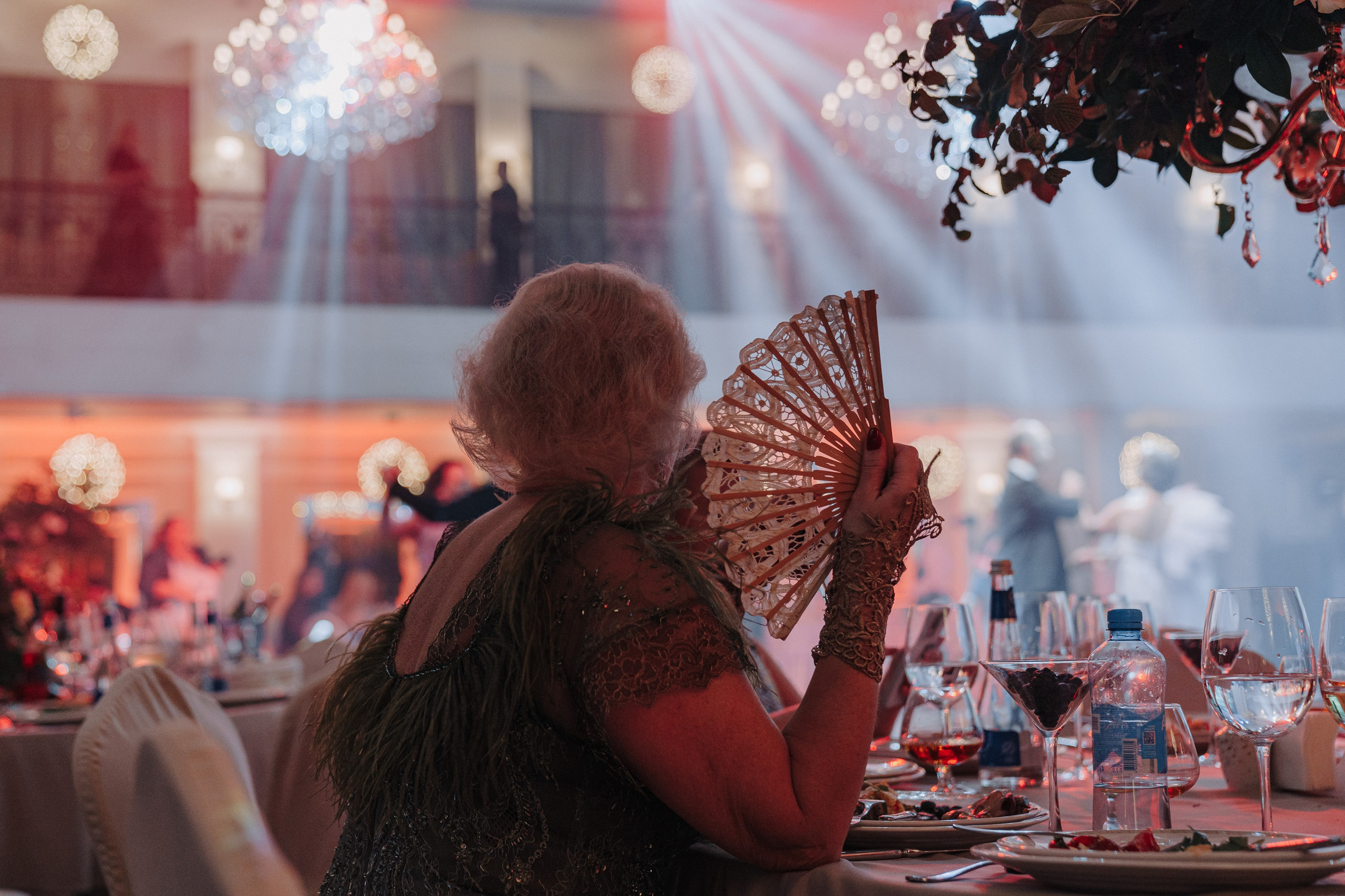 Бал на траве. Студия коммерческой фотографии в Москве и области