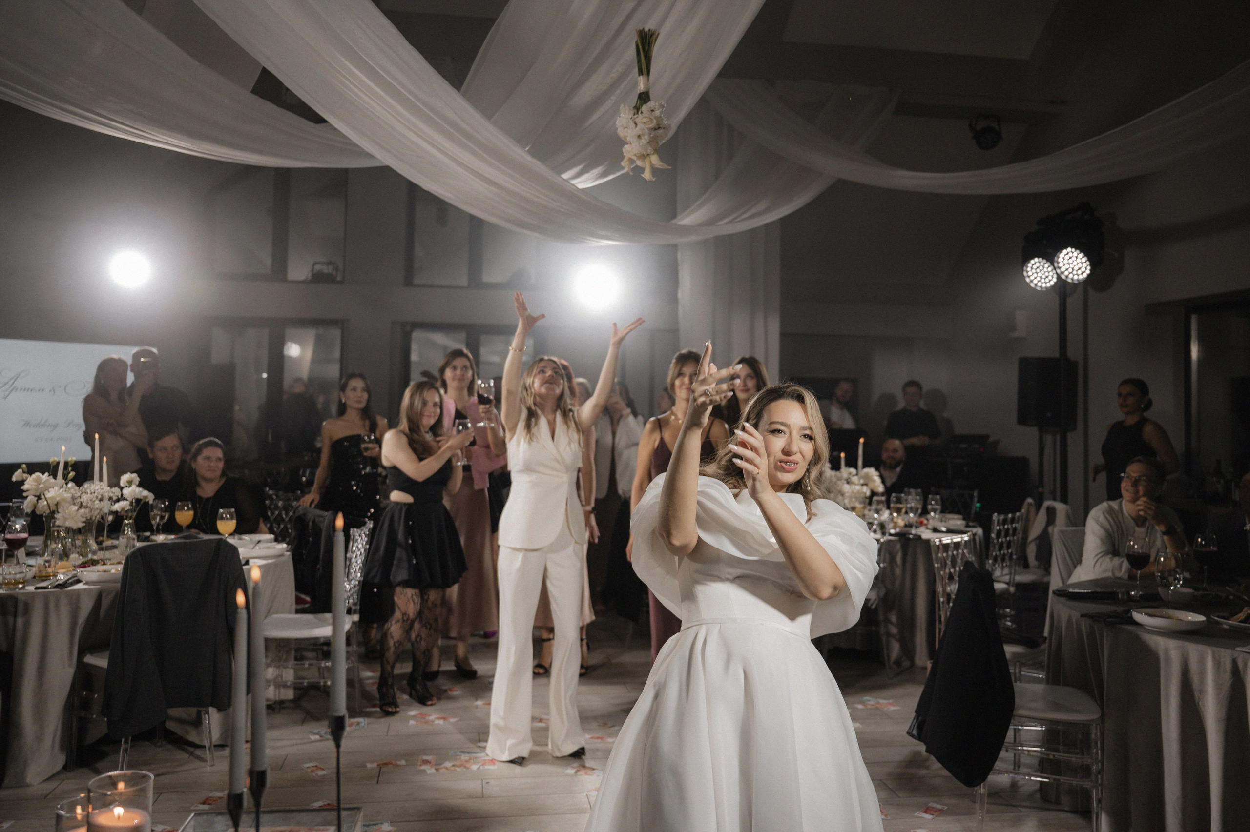 Николь и Артем Теплица парк. Свадебный фотограф Раменское-Москва