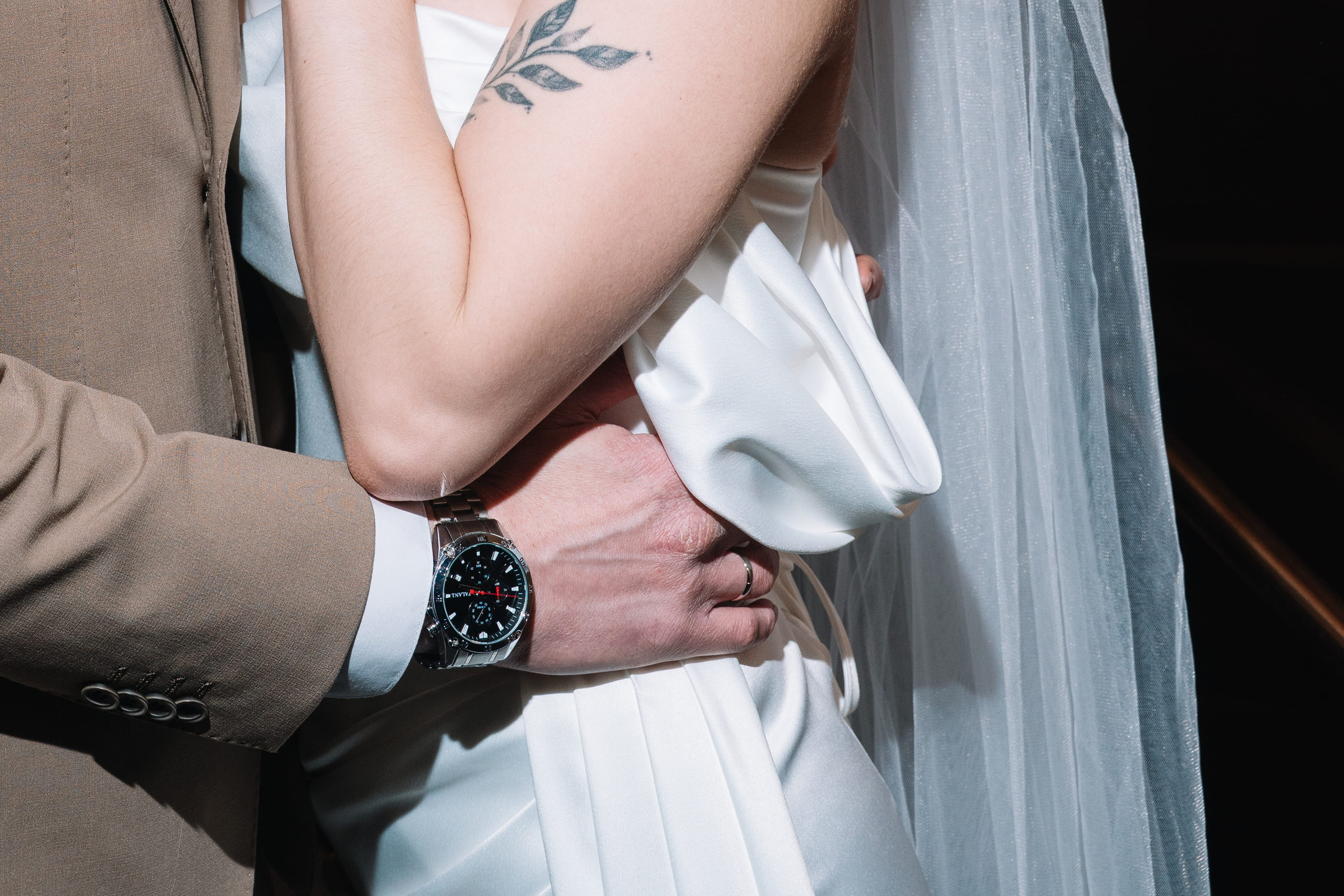 Свадебное портфолио. Дипломированный фотограф в Новосибирске. Фотографирую свадьбы, репортажи, индивидуальные фотосессии, lovestory(семейные)