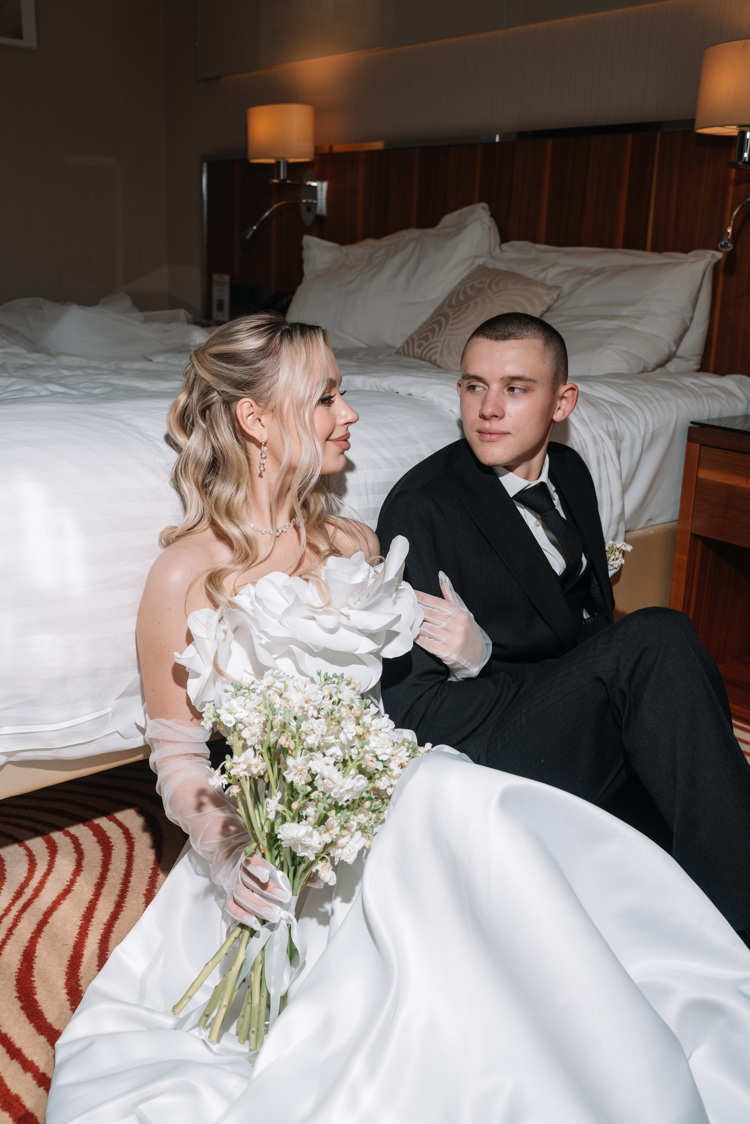 Ян и Анастасия. Дипломированный фотограф в Новосибирске. Фотографирую свадьбы, репортажи, индивидуальные фотосессии, lovestory(семейные)