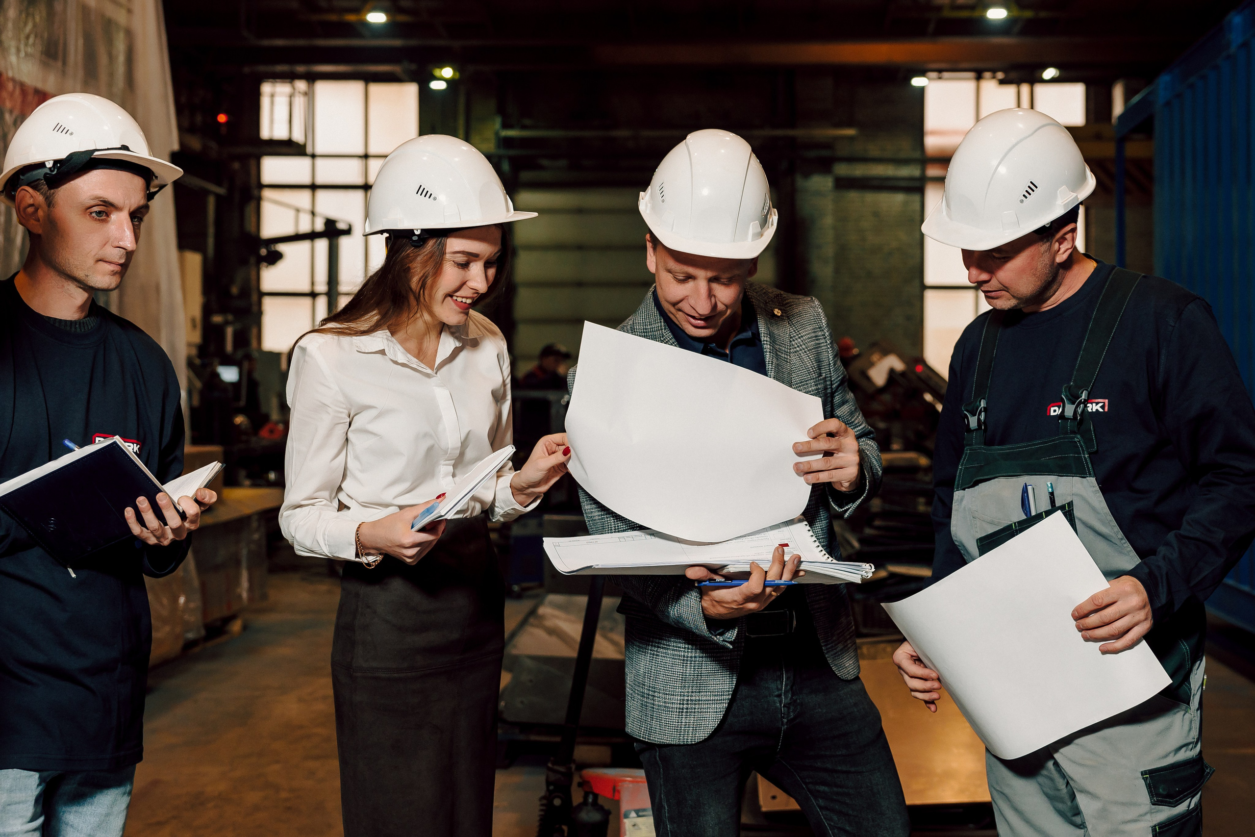 Datark — Совещание и производство. Лёшка Варзегов — фотограф