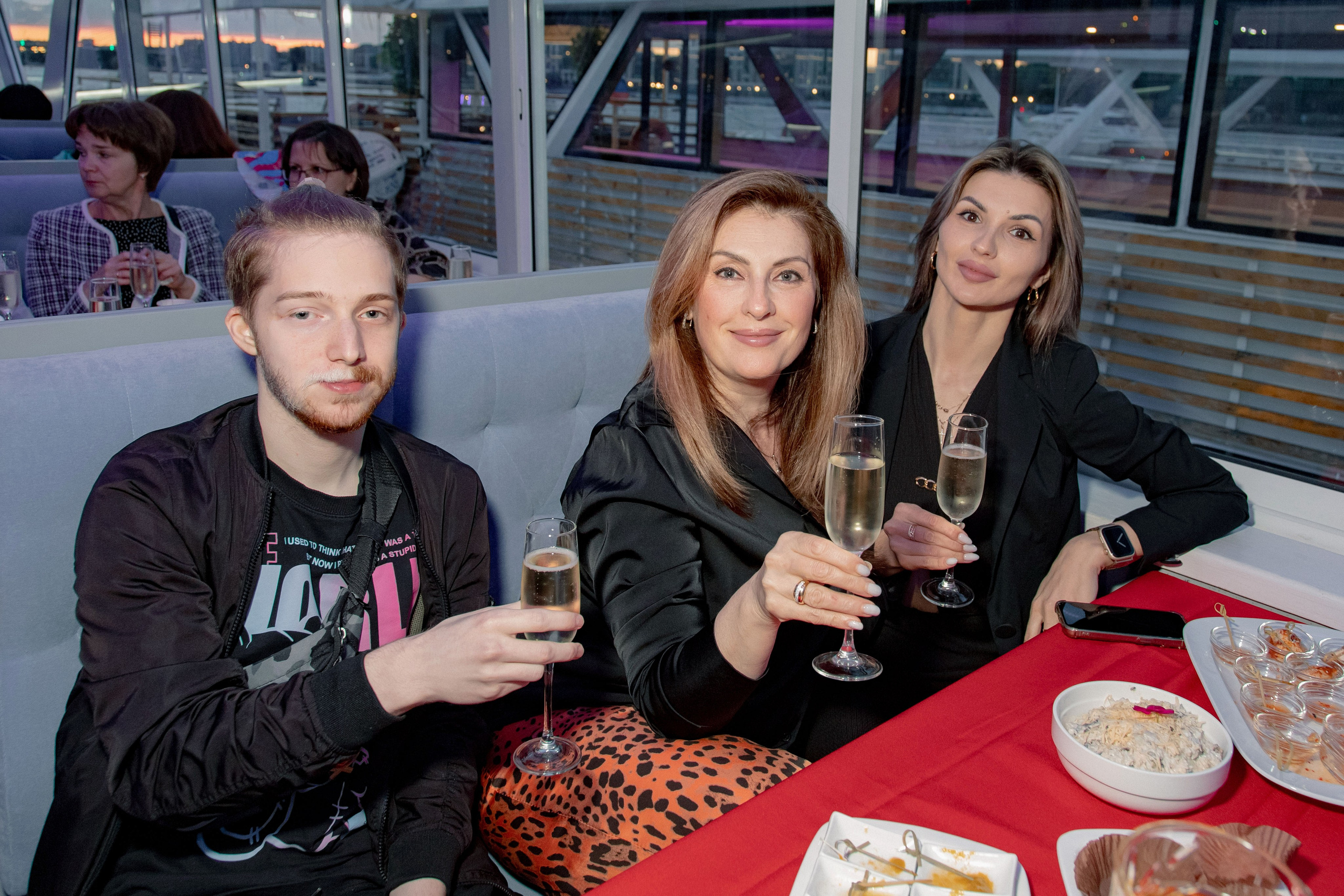 Company party. Фотограф Махлаева Виктория/Санкт-Петербург