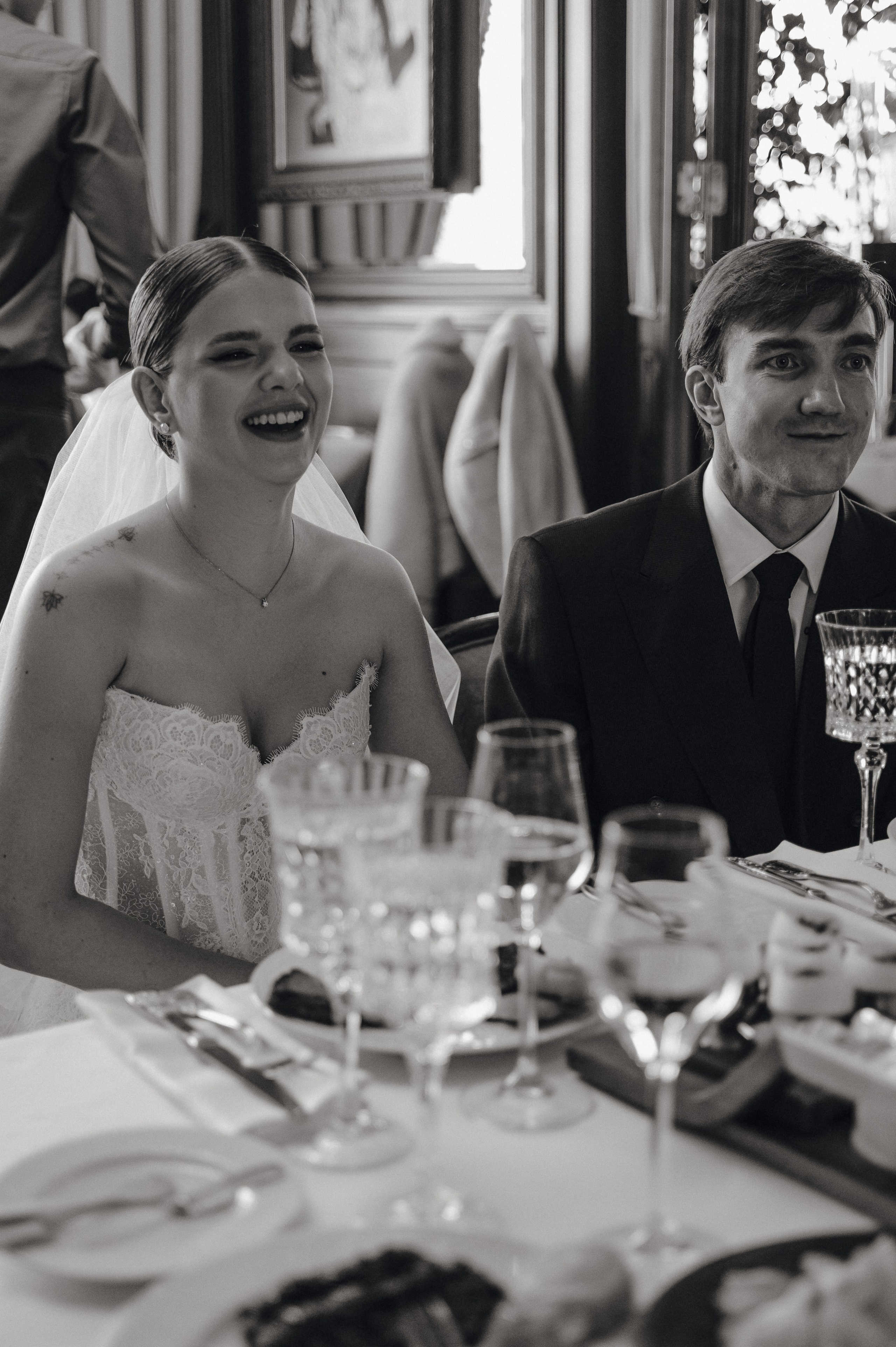 Дмитрий и Луиза. Гостиница Националь и ресторан Белуга. Свадебный фотограф Москва и Санкт-Петербург. Анастасия Чудина