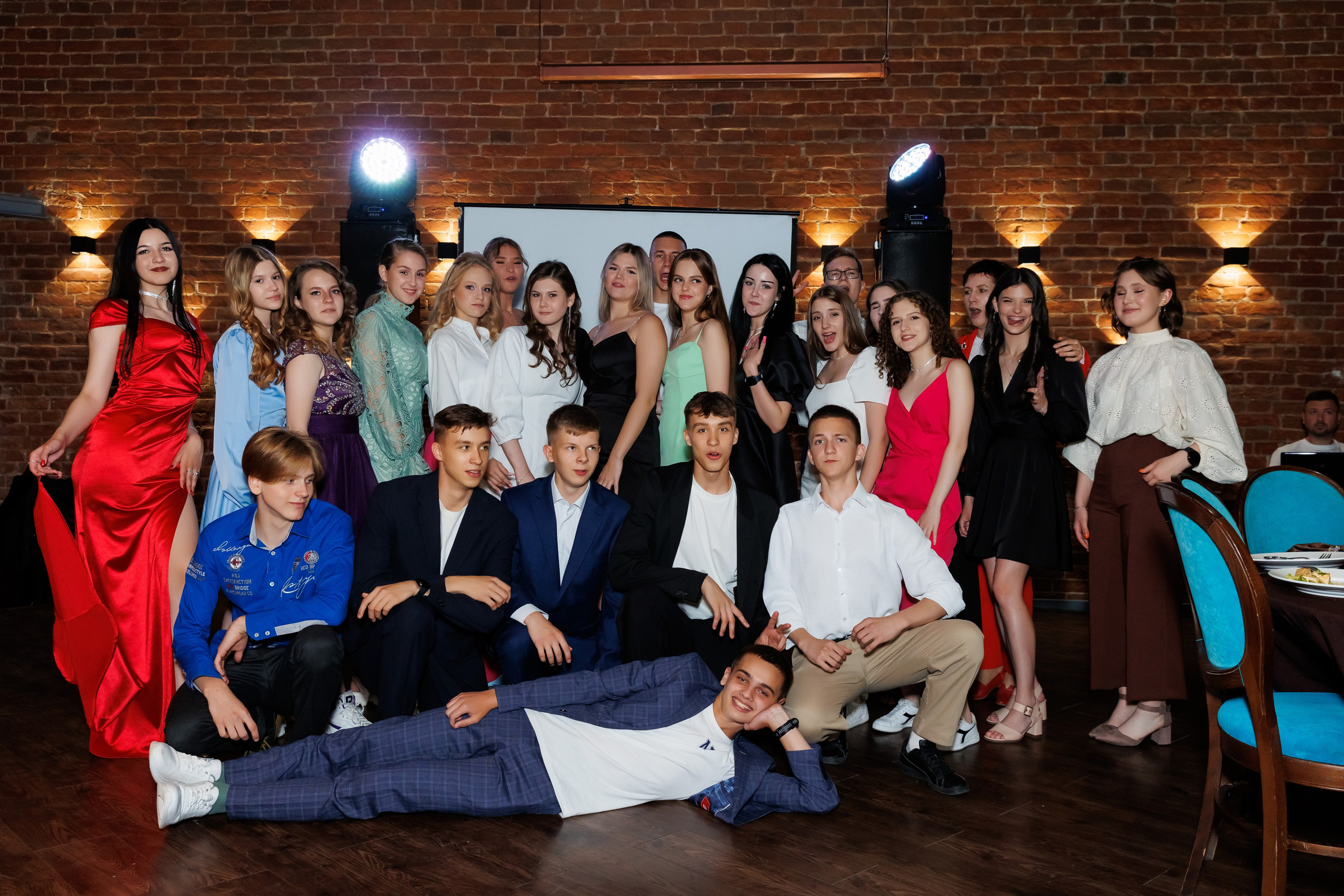 Выпускной 9 класса. Фотограф Новосибирск — Наталья Гресь