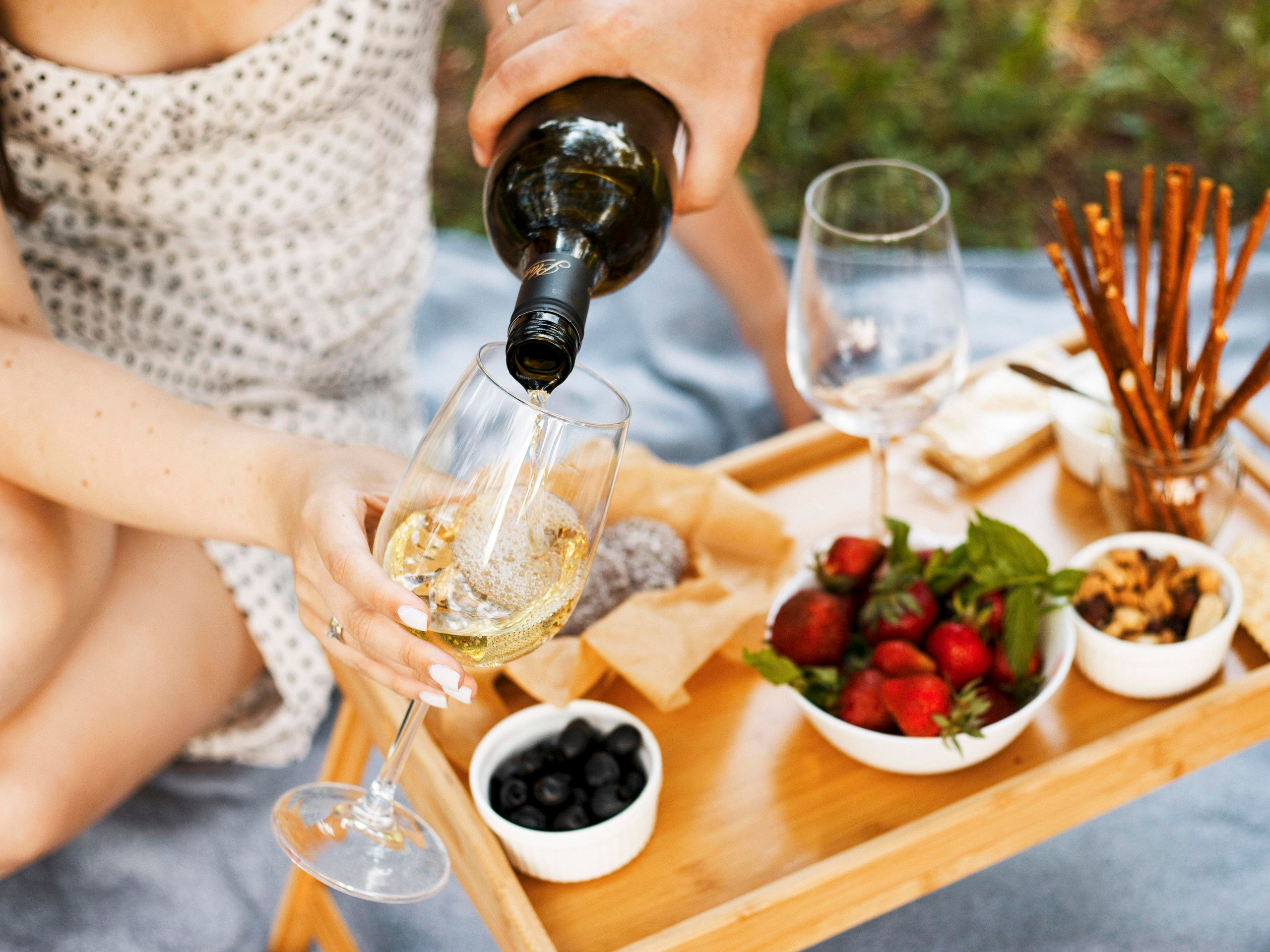 Picnic. Photographer in Montenegro Tatiana Talaeva