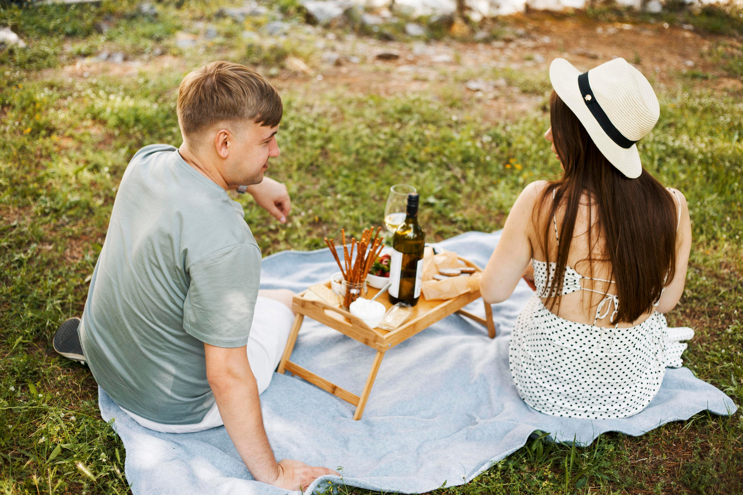Picnic. Photographer in Montenegro Tatiana Talaeva