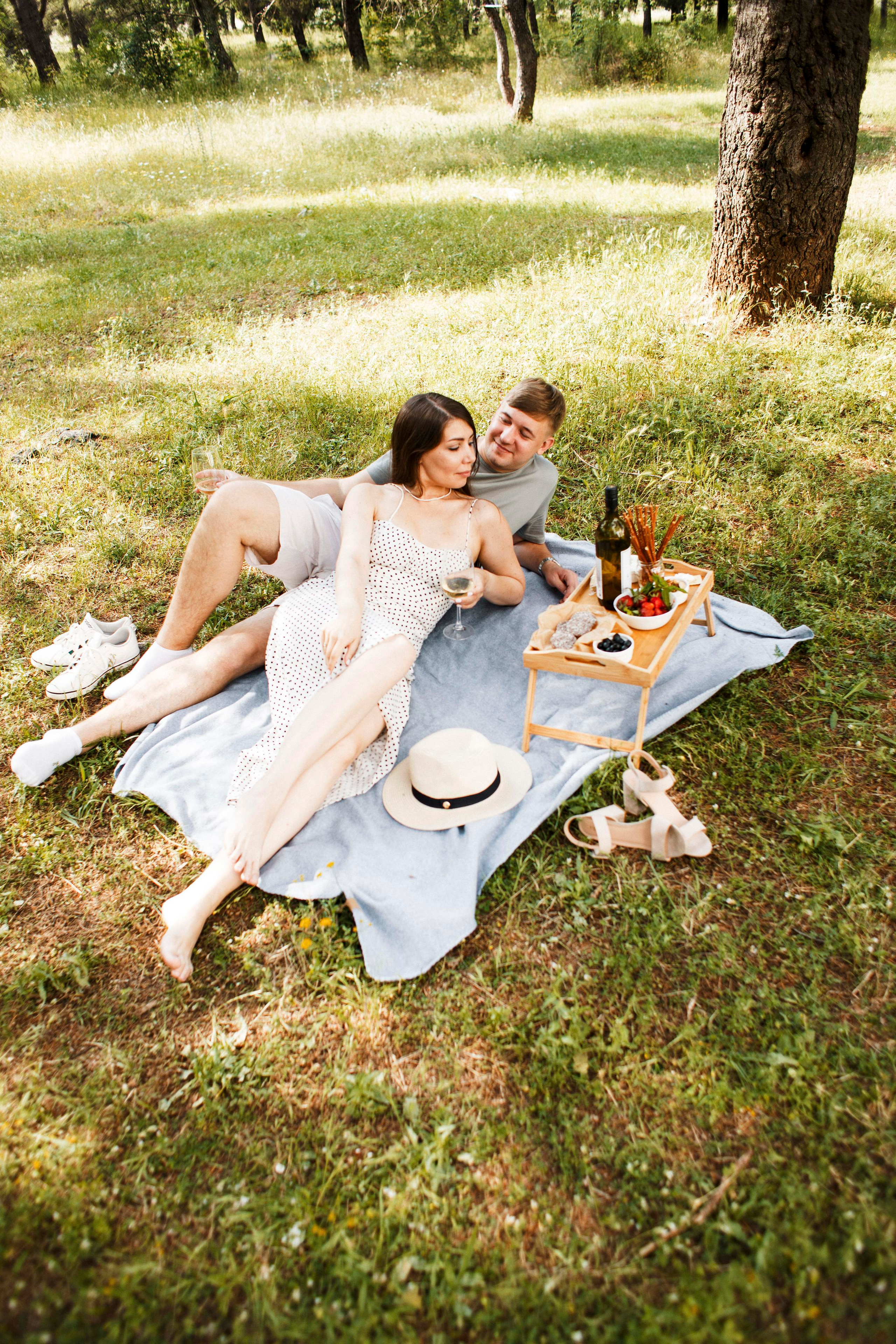 Picnic. Photographer in Montenegro Tatiana Talaeva