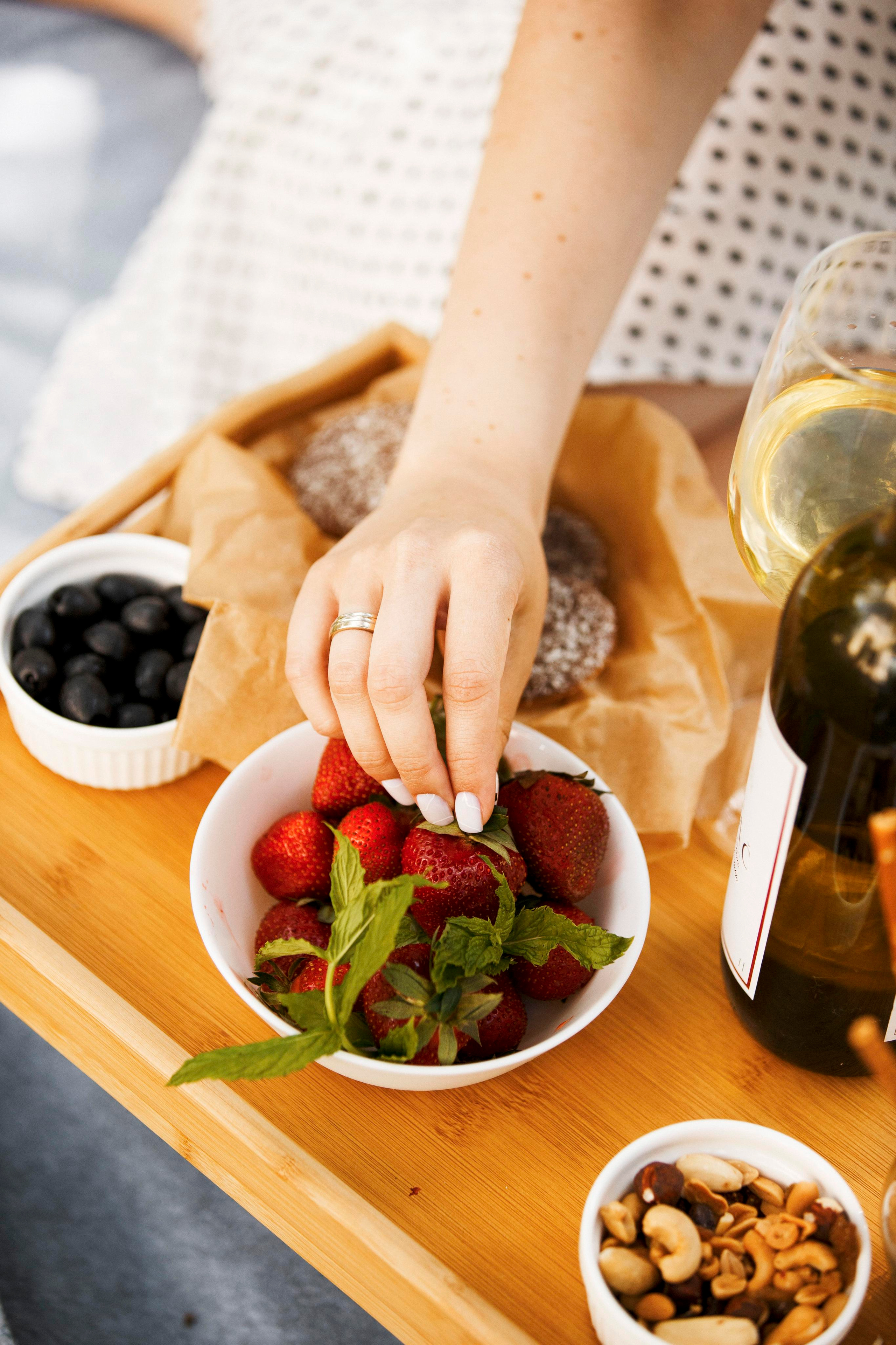Picnic. Photographer in Montenegro Tatiana Talaeva