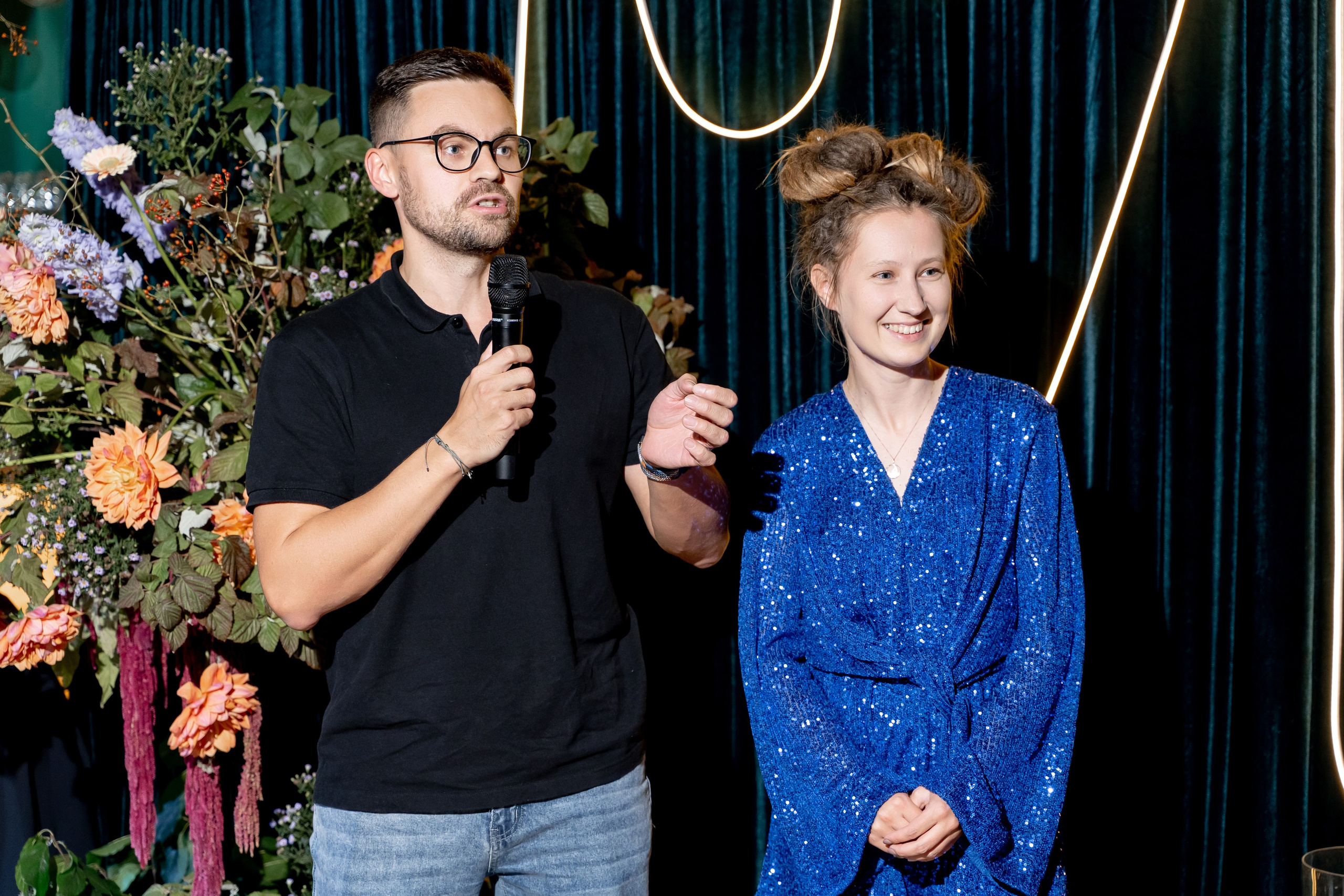 Репортаж мероприятия, репортажная съемка в Москве и Московской области, фотограф на мероприятие, фотосъемка юбилея, репортаж свадьбы, event, фотосессия на фотозоне, фотограф на юбилей, фотограф на день рождения, репортажный фотограф, съемка мероприятия, съемка на фотозоне, фотограф на корпоратив, фотограф на свадьбу, фотограф на детский праздник, фотограф на выпускной. Свадебный репортаж в лофте.