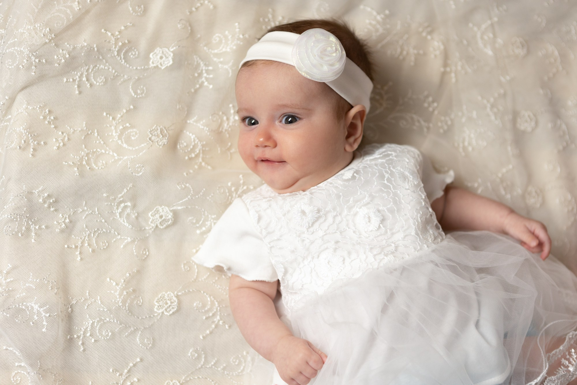 Семейная фотосессия в студии. Фотограф в Оренбурге. Профессиональный фотограф